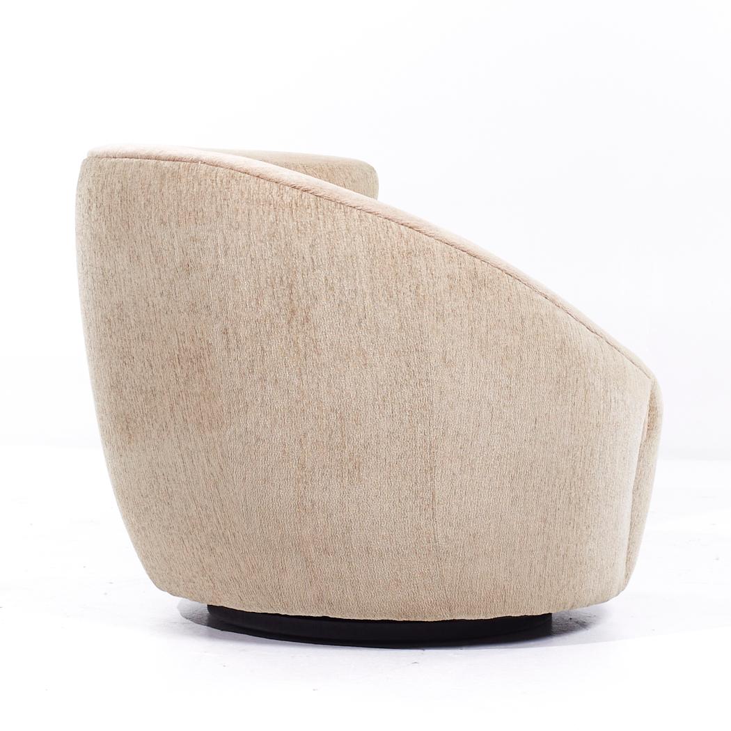 Vladimir Kagan Style Weiman Nautilus Mid Century Chairs - Pair For Sale 3