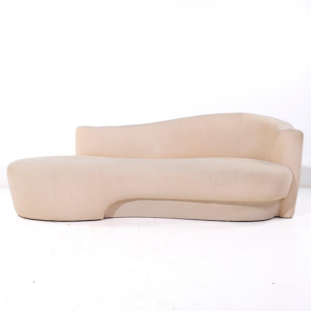 Divano con chaise longue post-moderno Weiman

Questo divano misura: 93 di larghezza x 43 di profondità x 33 di altezza, con un'altezza della seduta di 17 e un'altezza delle braccia di 28 pollici.

Tutti i mobili possono essere acquistati in quello