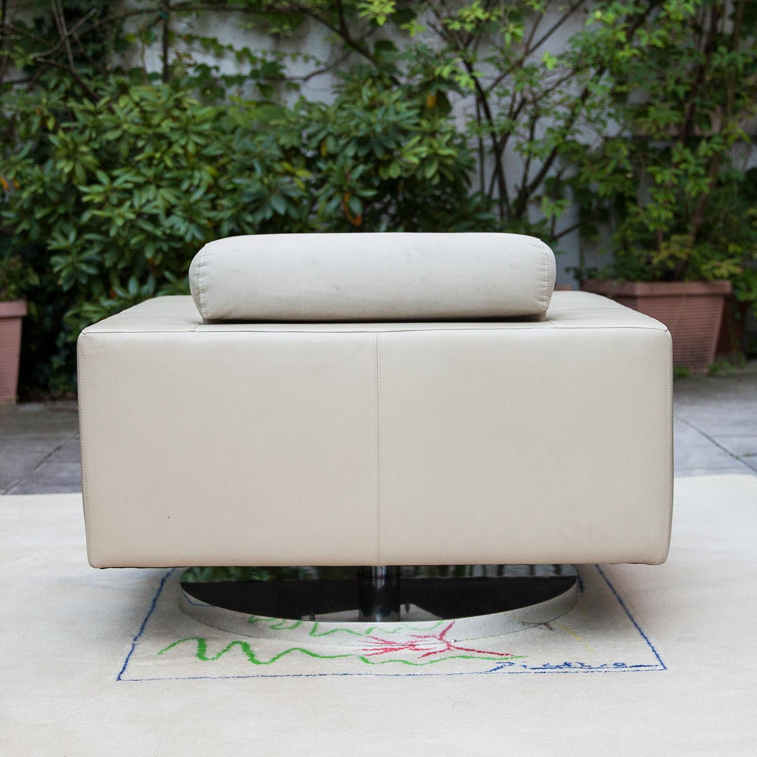 Vladimir Kagan Swivel Cube Lounge Chair, 1969 For Sale 4