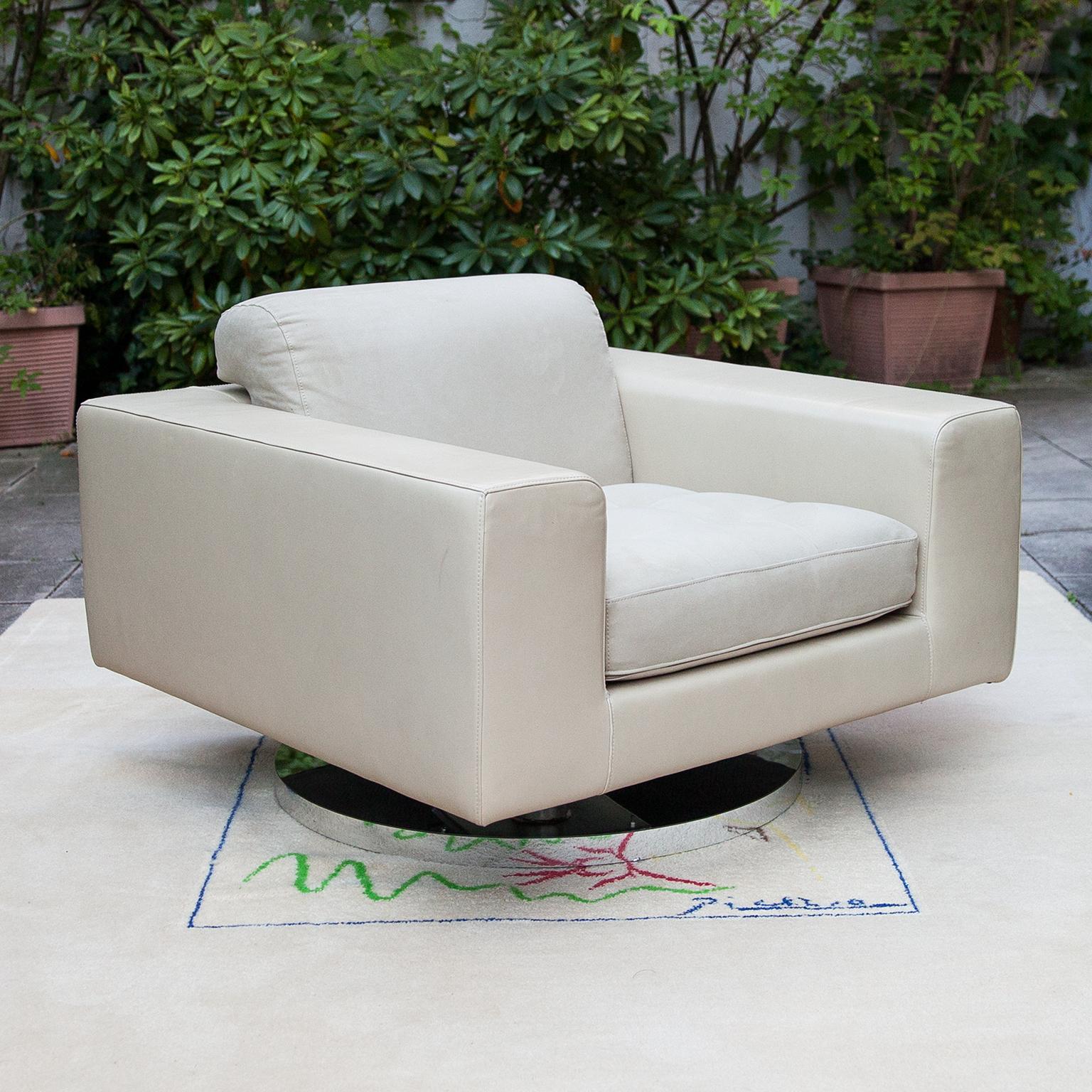 Mid-Century Modern Vladimir Kagan Swivel Cube Lounge Chair, 1969 For Sale