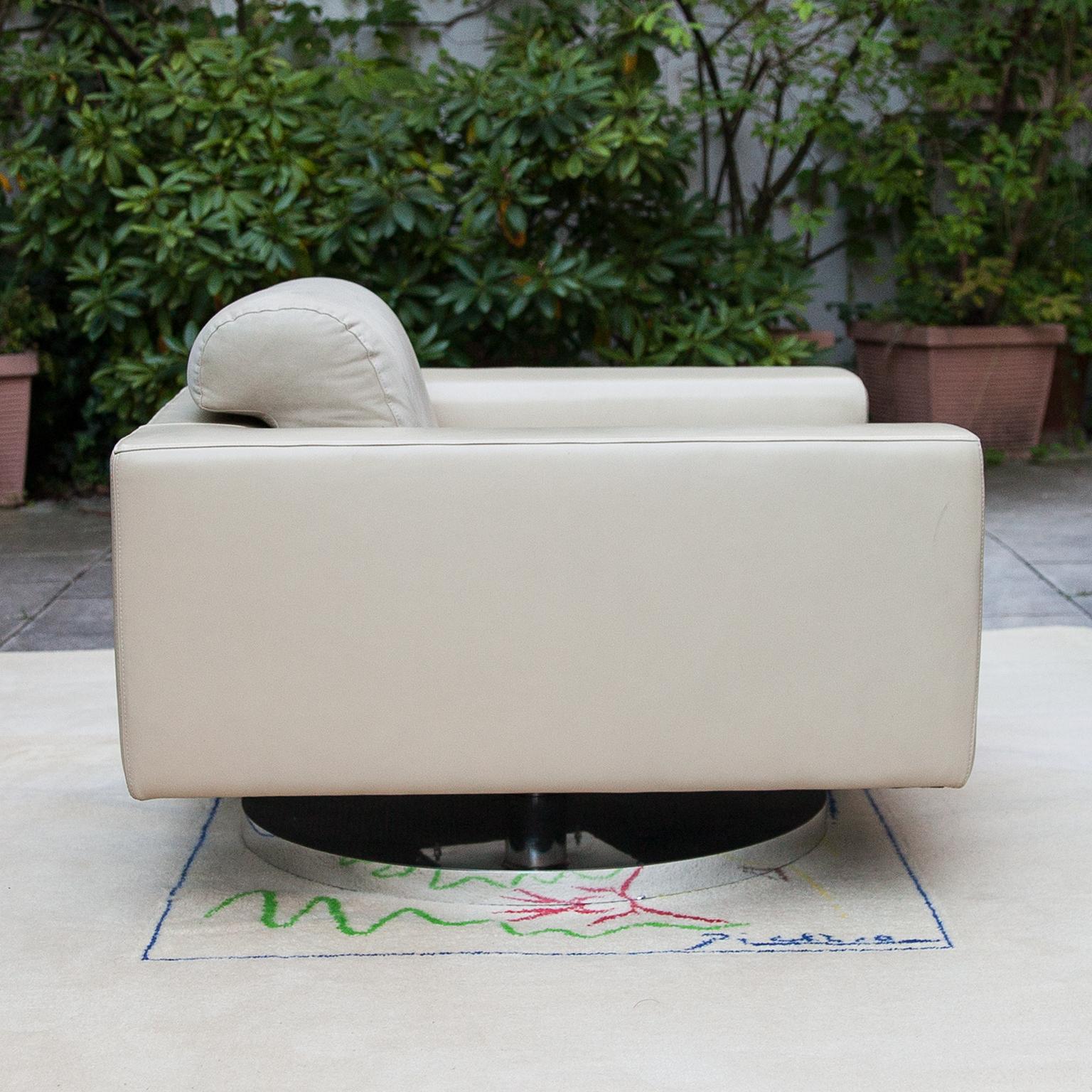 Late 20th Century Vladimir Kagan Swivel Cube Lounge Chair, 1969 For Sale