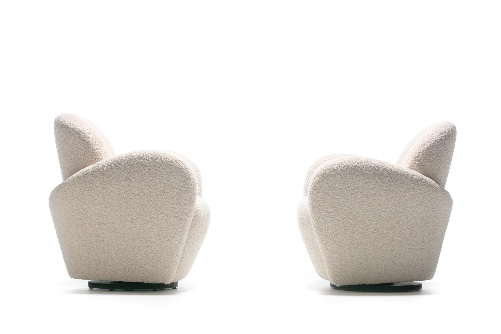 Pair of Michael Wolk Swivel Lounge Chairs in Ivory Bouclé with En-Suite Ottoman In Good Condition In Saint Louis, MO