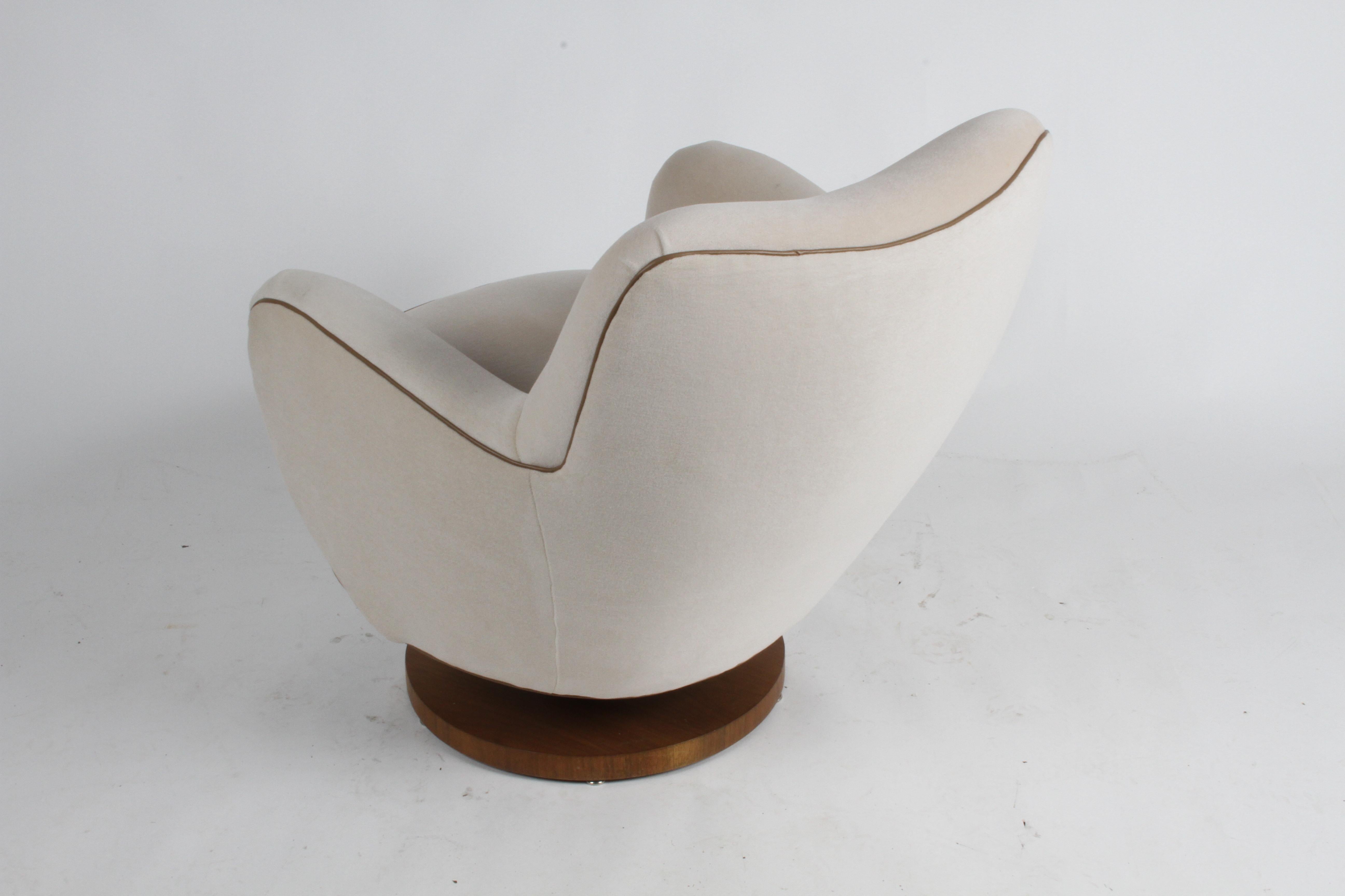 Mid-Century Modern Vladimir Kagan Tilt-Swivel Barrel Lounge Chair Model 100-S w/ Holly Hunt Velvet