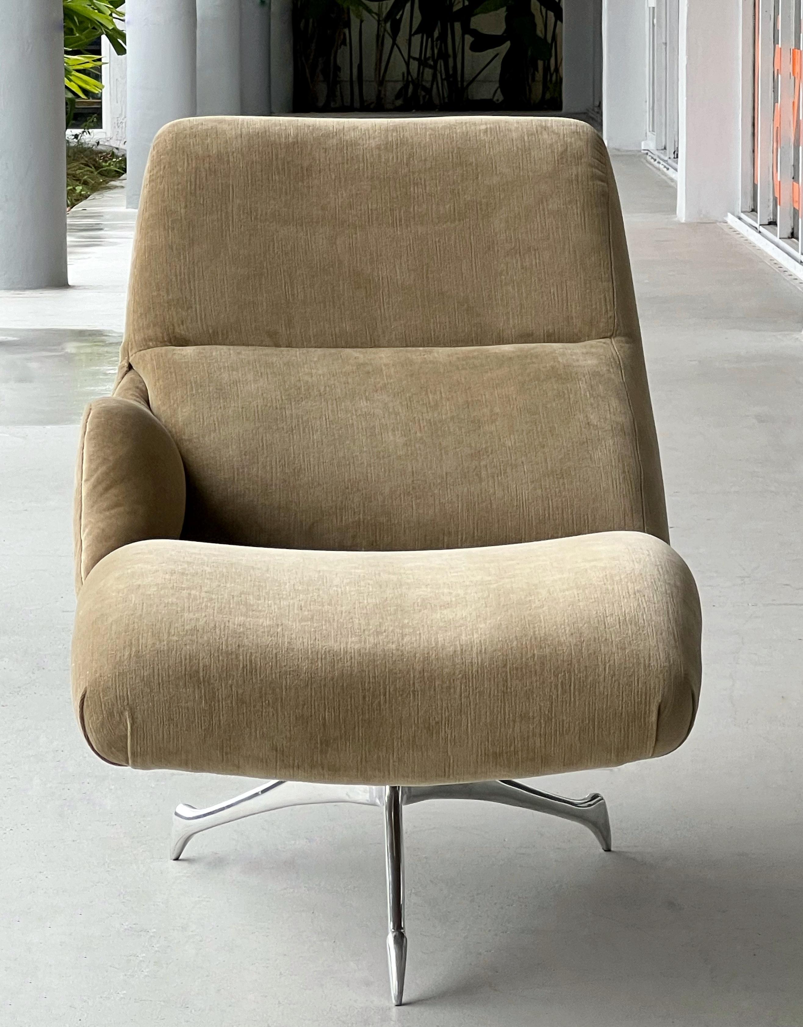 Chaise longue tri symétrique Vladimir Kagan en vente 7