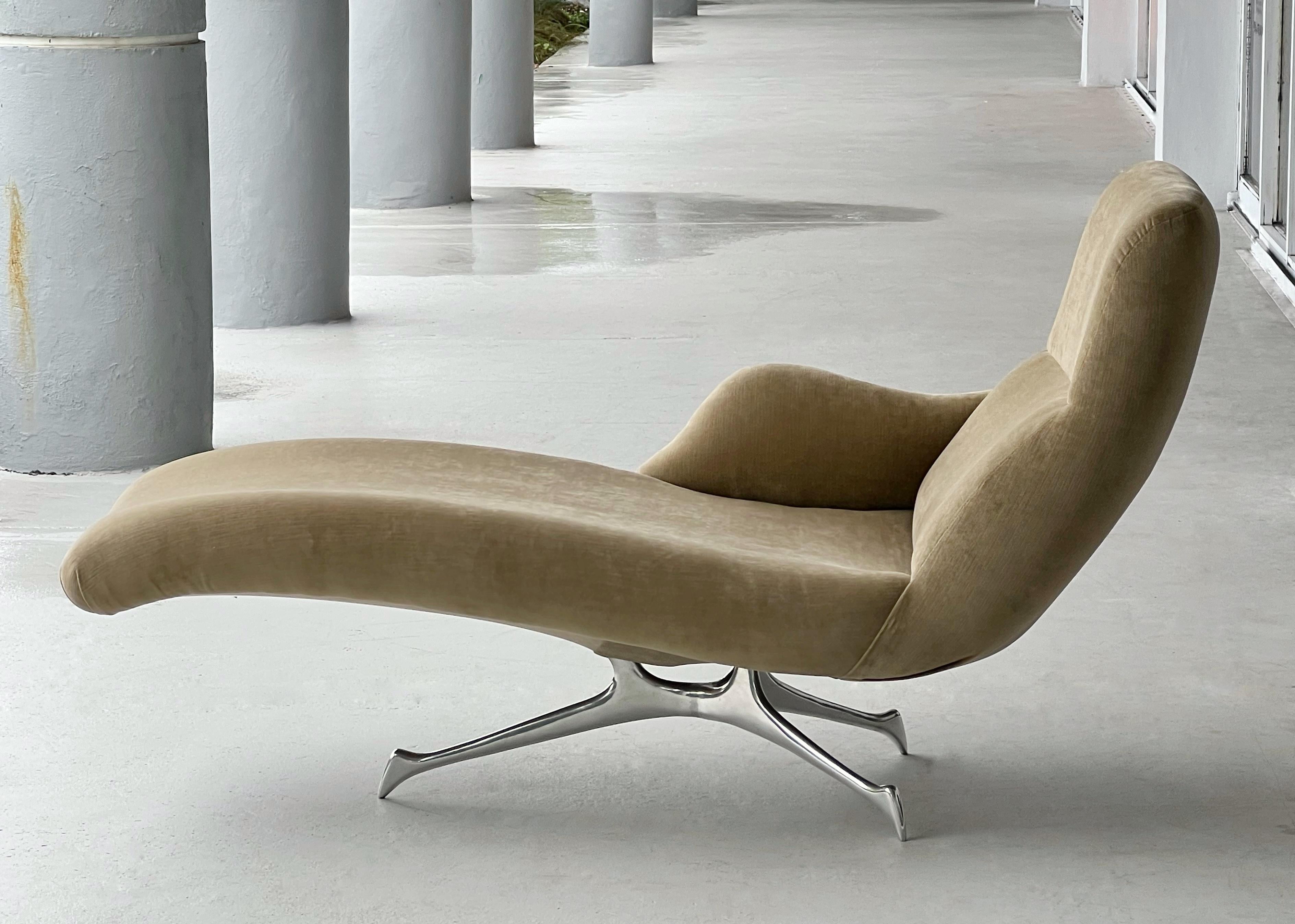 Américain Chaise longue tri symétrique Vladimir Kagan en vente
