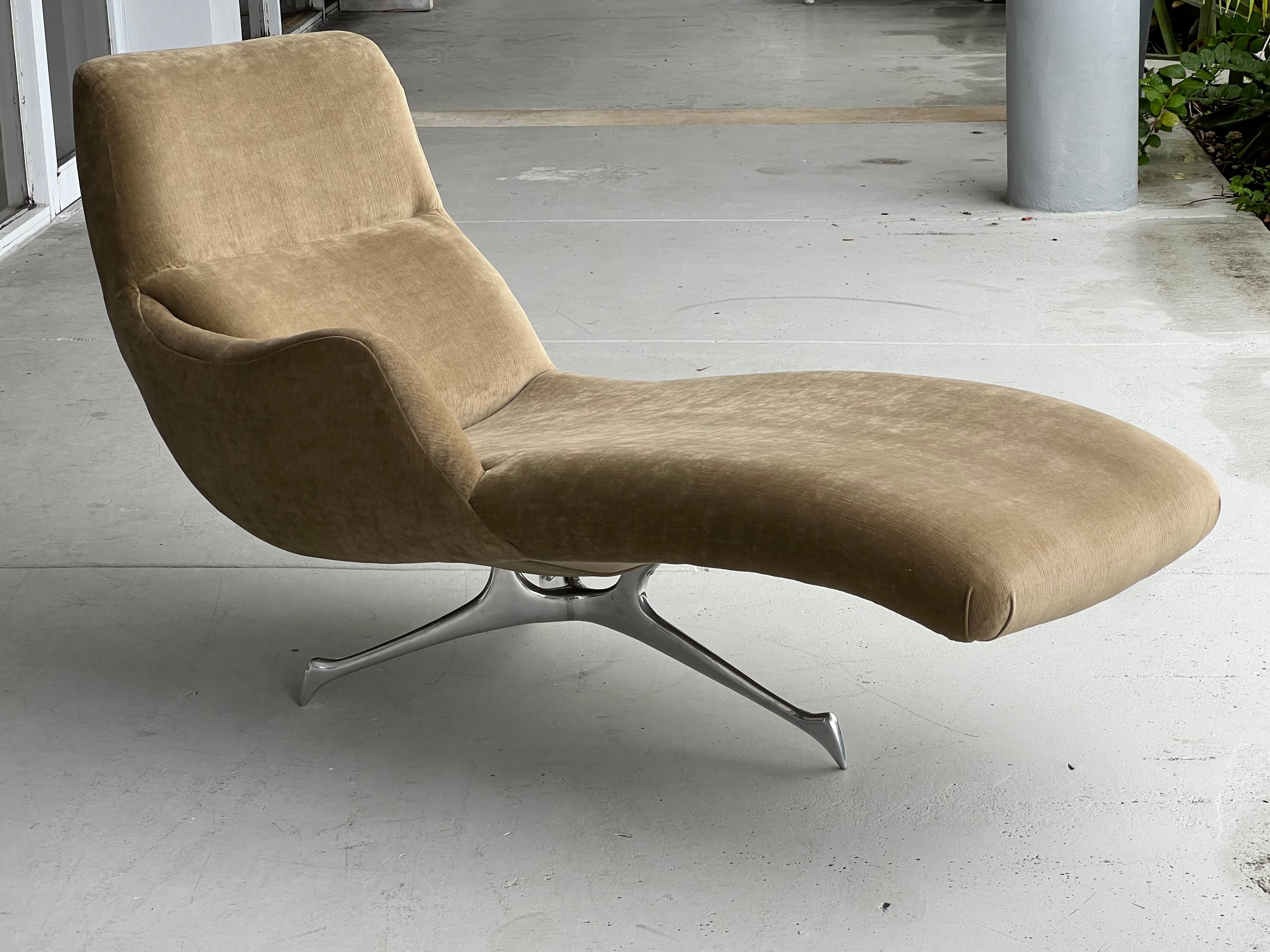 Fin du 20e siècle Chaise longue tri symétrique Vladimir Kagan en vente