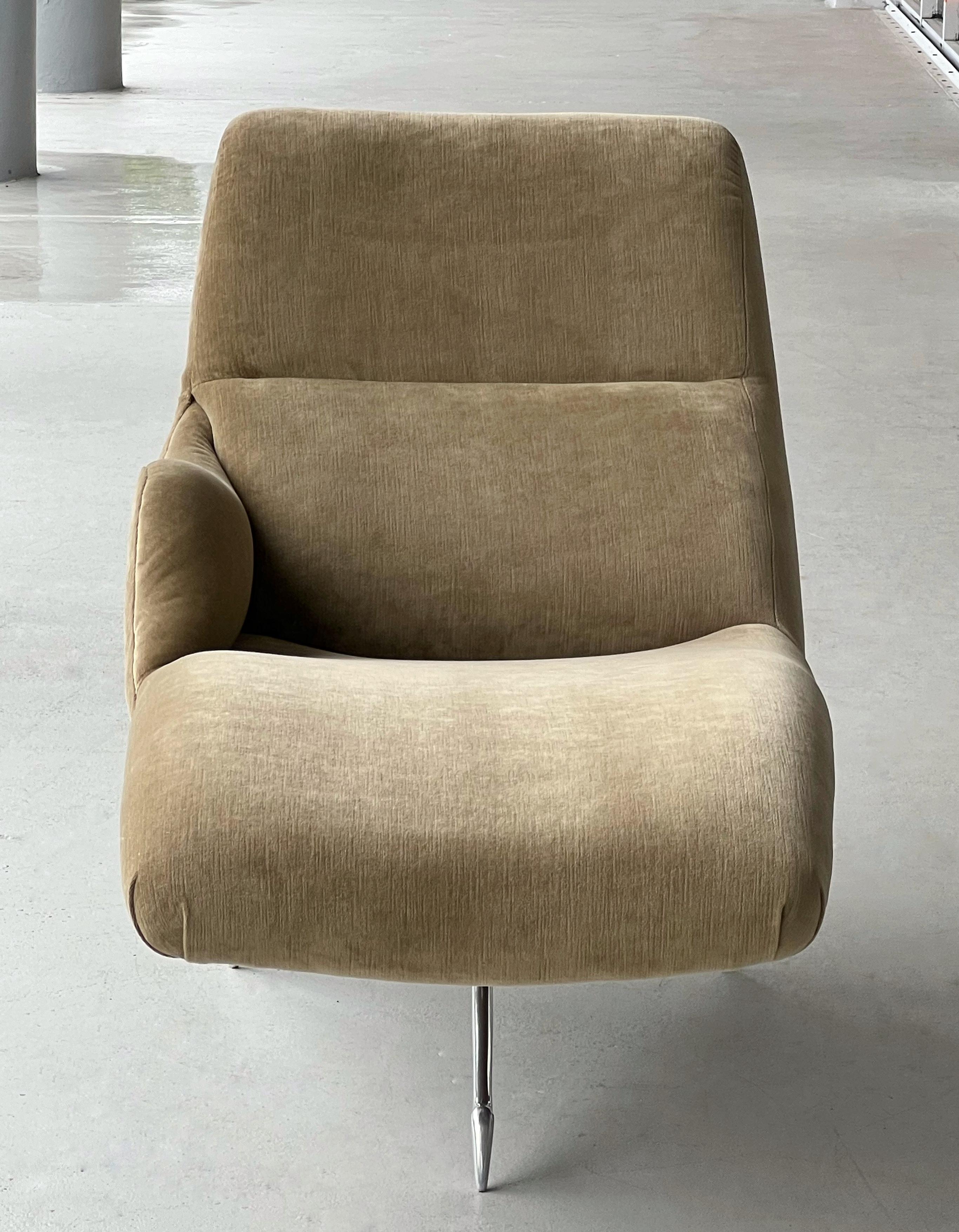 Chaise longue tri symétrique Vladimir Kagan en vente 2