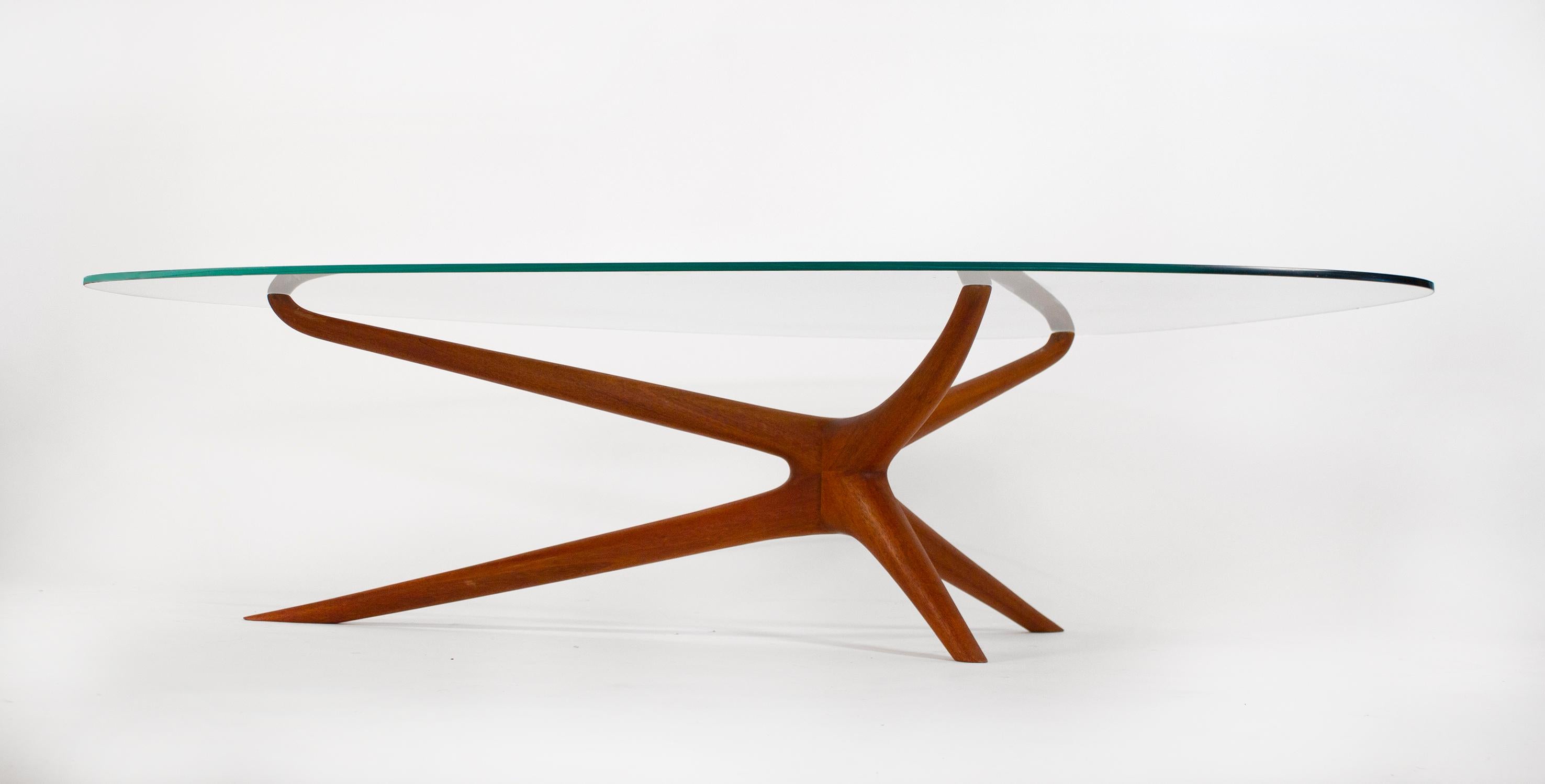 North American Mid-Century Modern Tri-Symmetric Organic Coffee Table in Mahogany with Glass Top For Sale