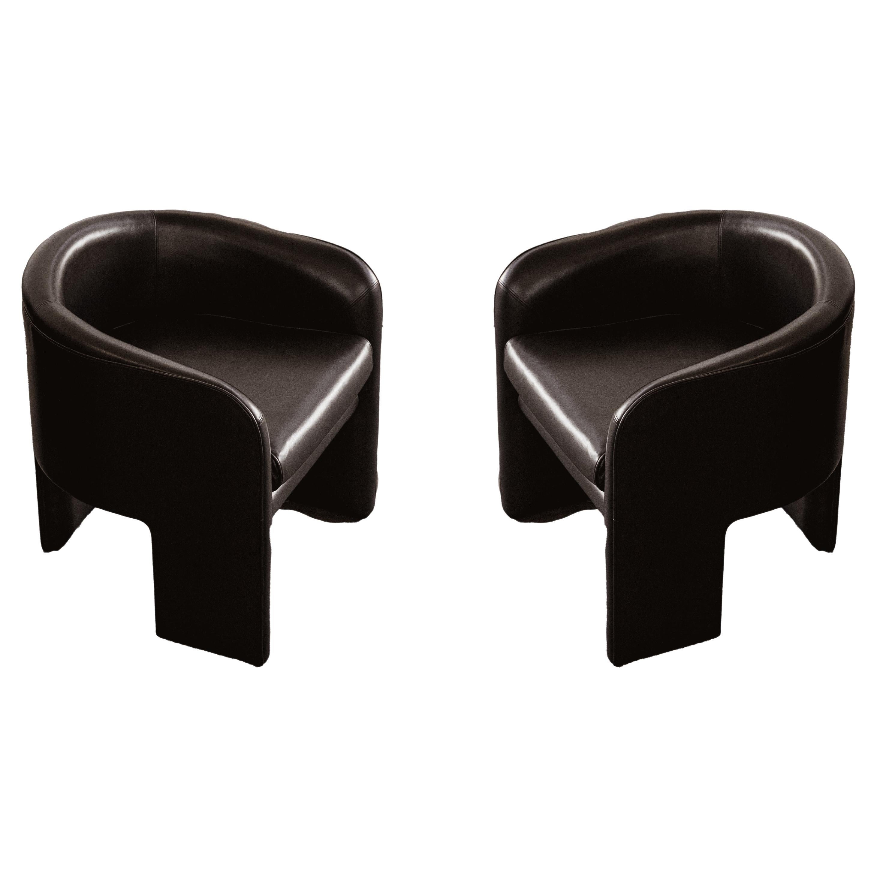 Vladimir Kagan Tripod Armchairs for Weiman, Black Leather, 1980, Set of 2 For Sale