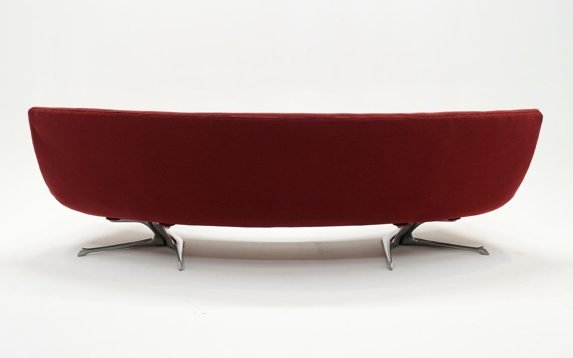 Vladimir Kagan Unicorn sofa for Kagan Designs, 1967.  Very Rare.  One Owner.  In Good Condition For Sale In Kansas City, MO