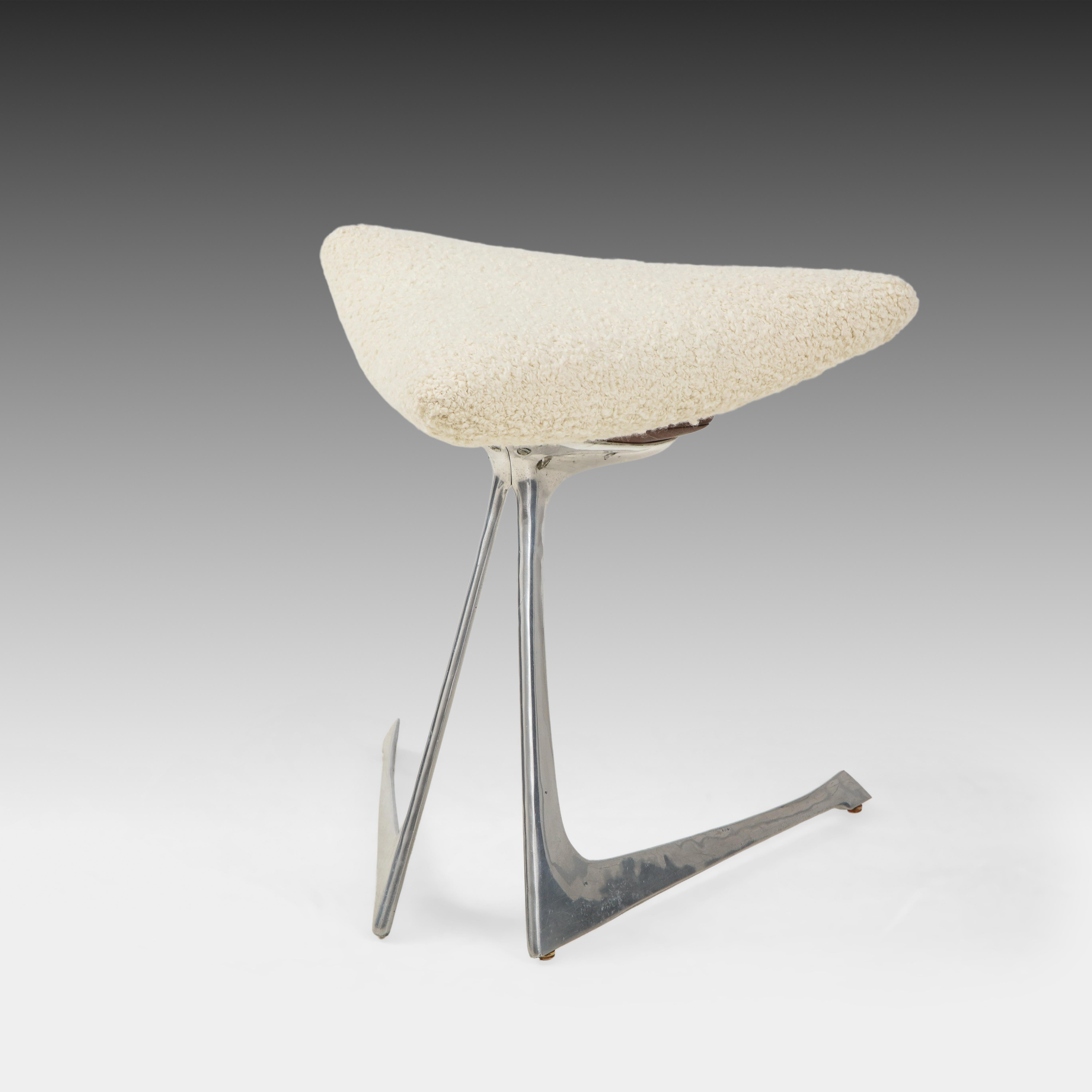 Mid-Century Modern Vladimir Kagan Rare Unicorn Stool in Aluminum and Ivory Bouclé, 1960s For Sale