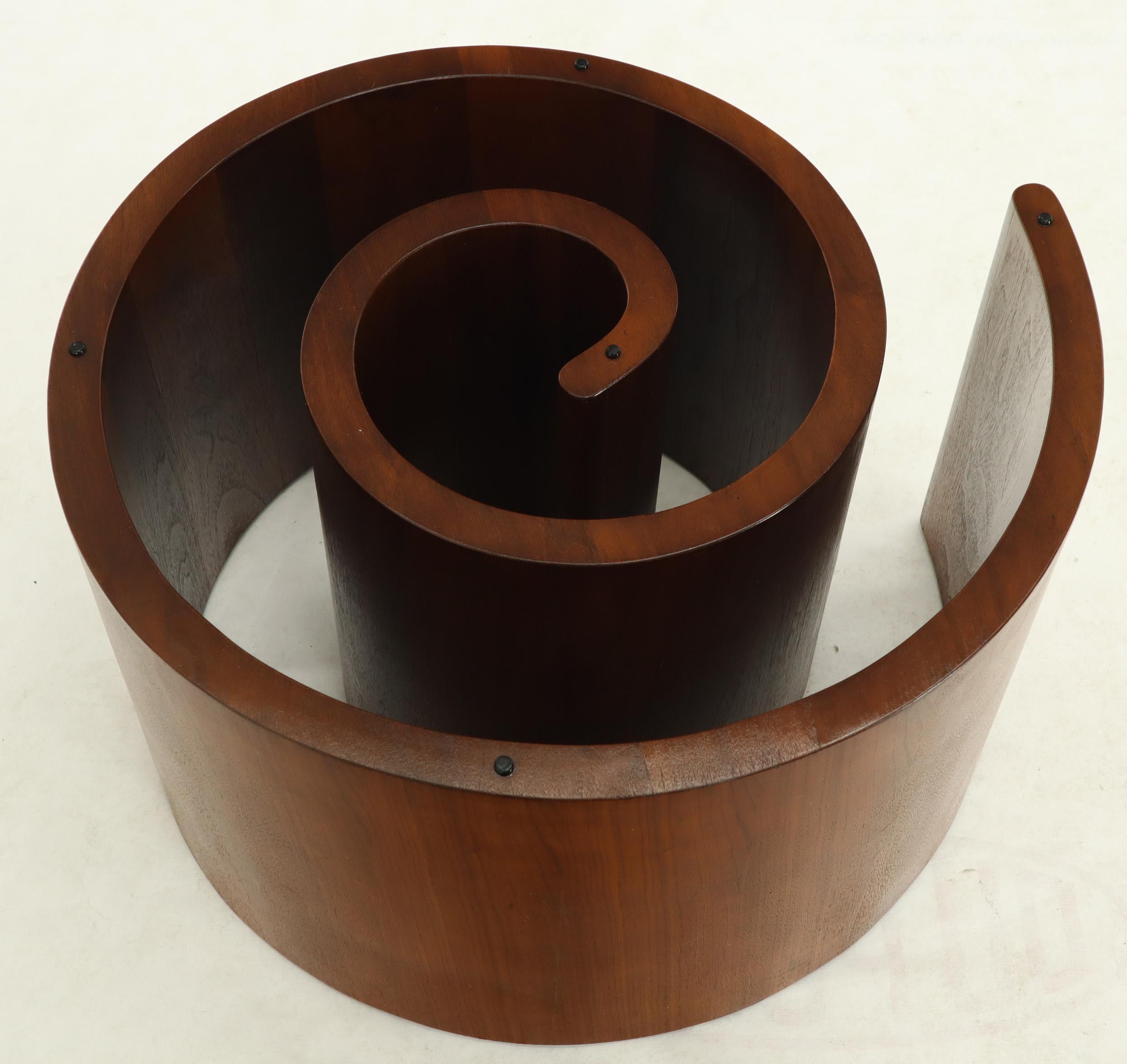 Mid-Century Modern Snail table by Vladimir Kagan. Beautiful walnut grain and color. Rare super clean example.