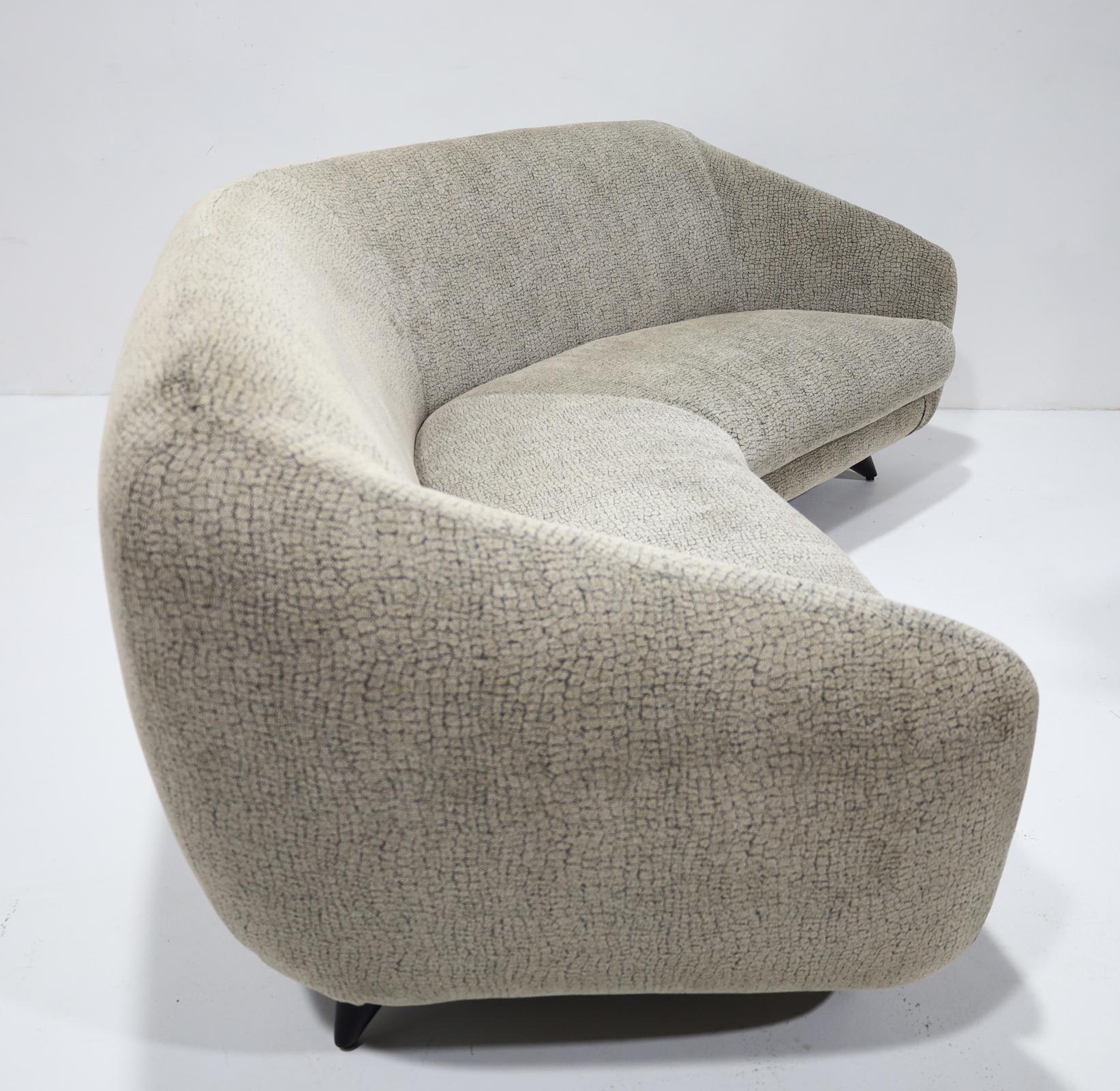 Mid-Century Modern Canapé Tangent Grand Angle, Model No 506 en vente