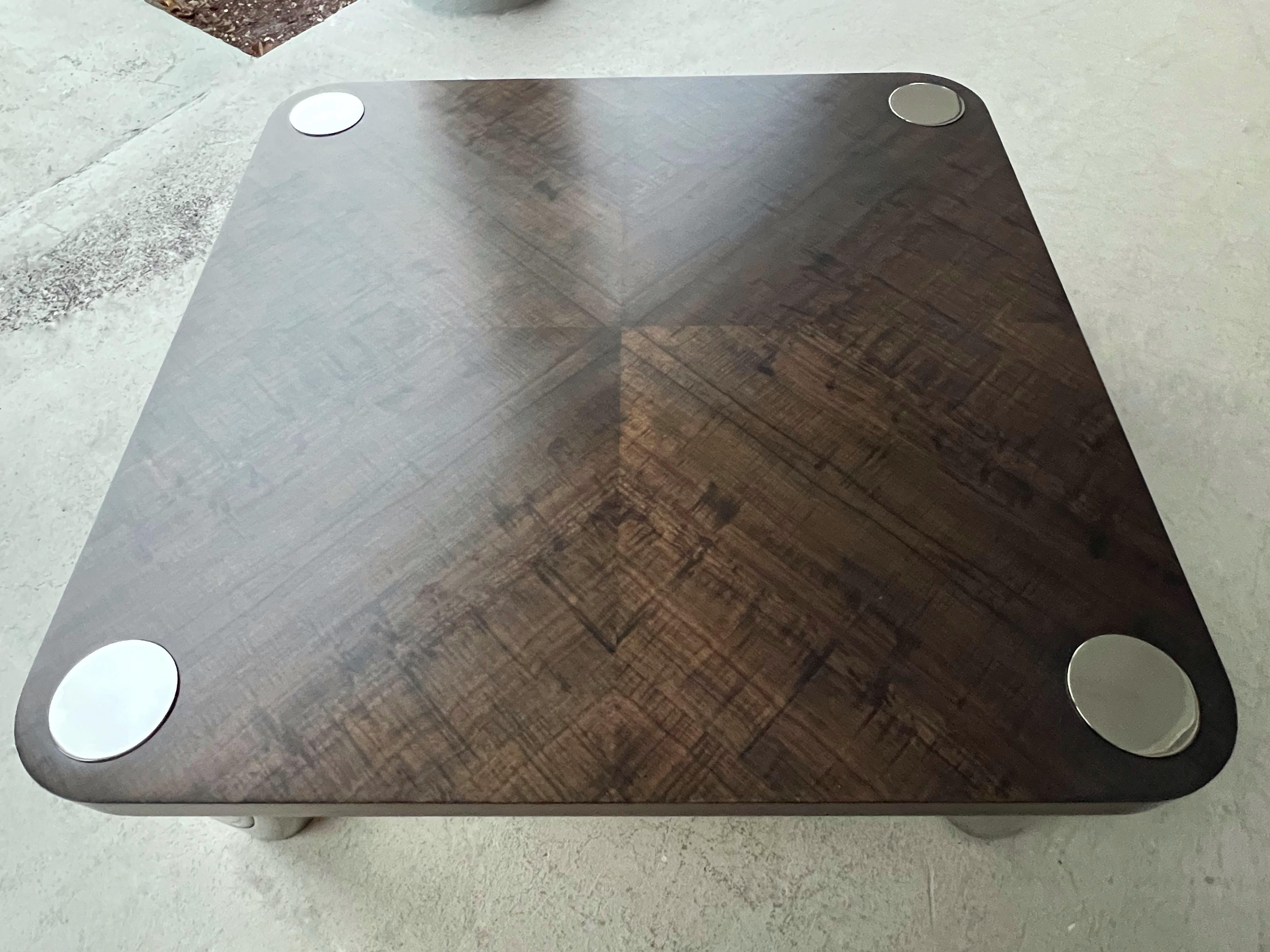 Vladimir Kagan Couchtisch aus Holz und Edelstahl im Angebot 2