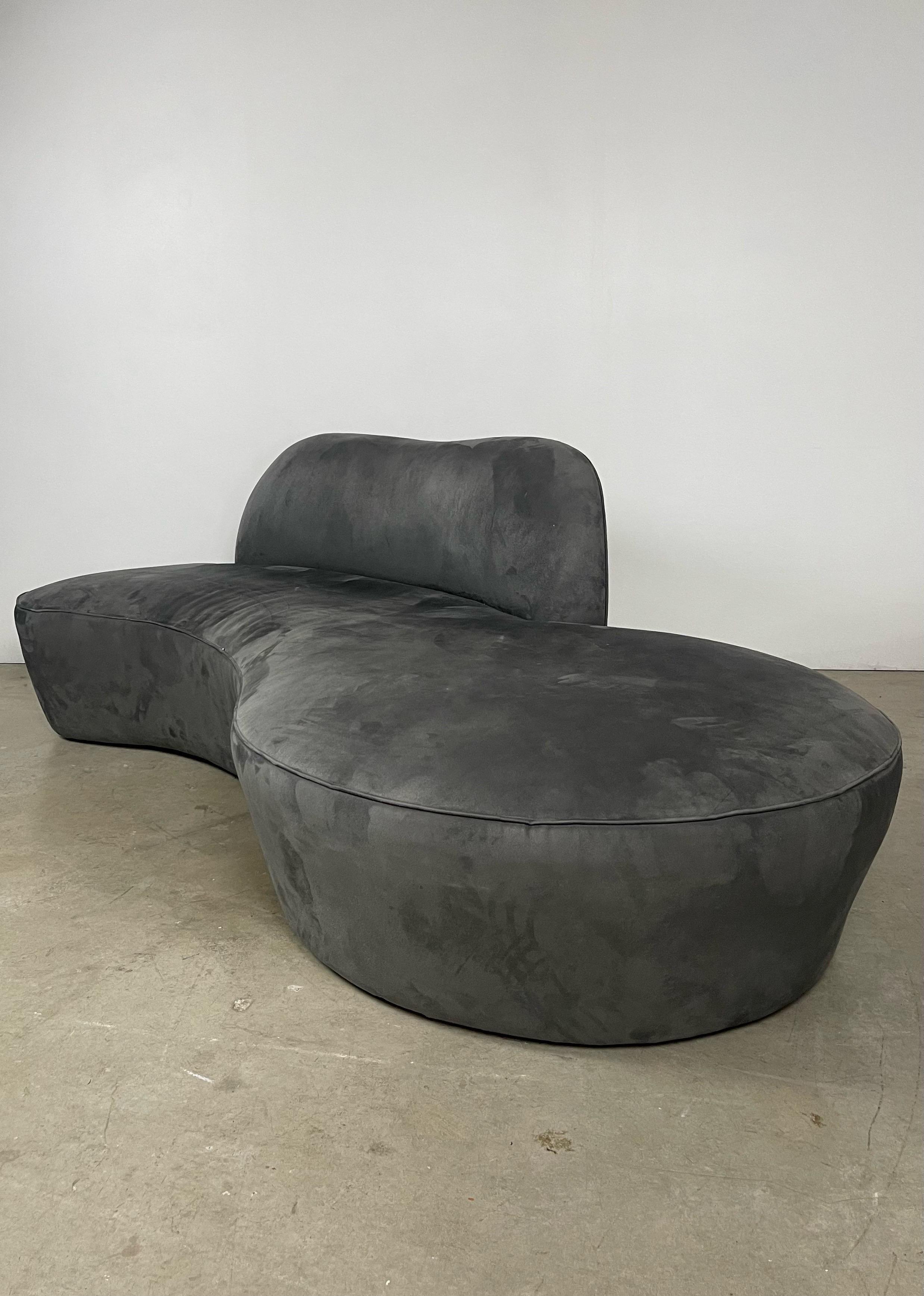 American Vladimir Kagan “Zoe” Cloud Sofa