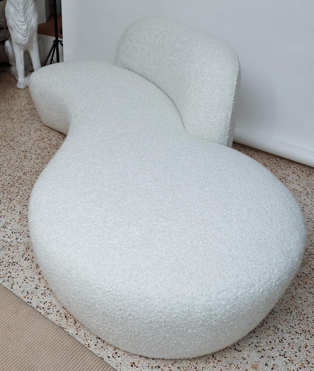 Vladimir Kagan “Zoe” Freeform Sofa In Excellent Condition In North Miami, FL