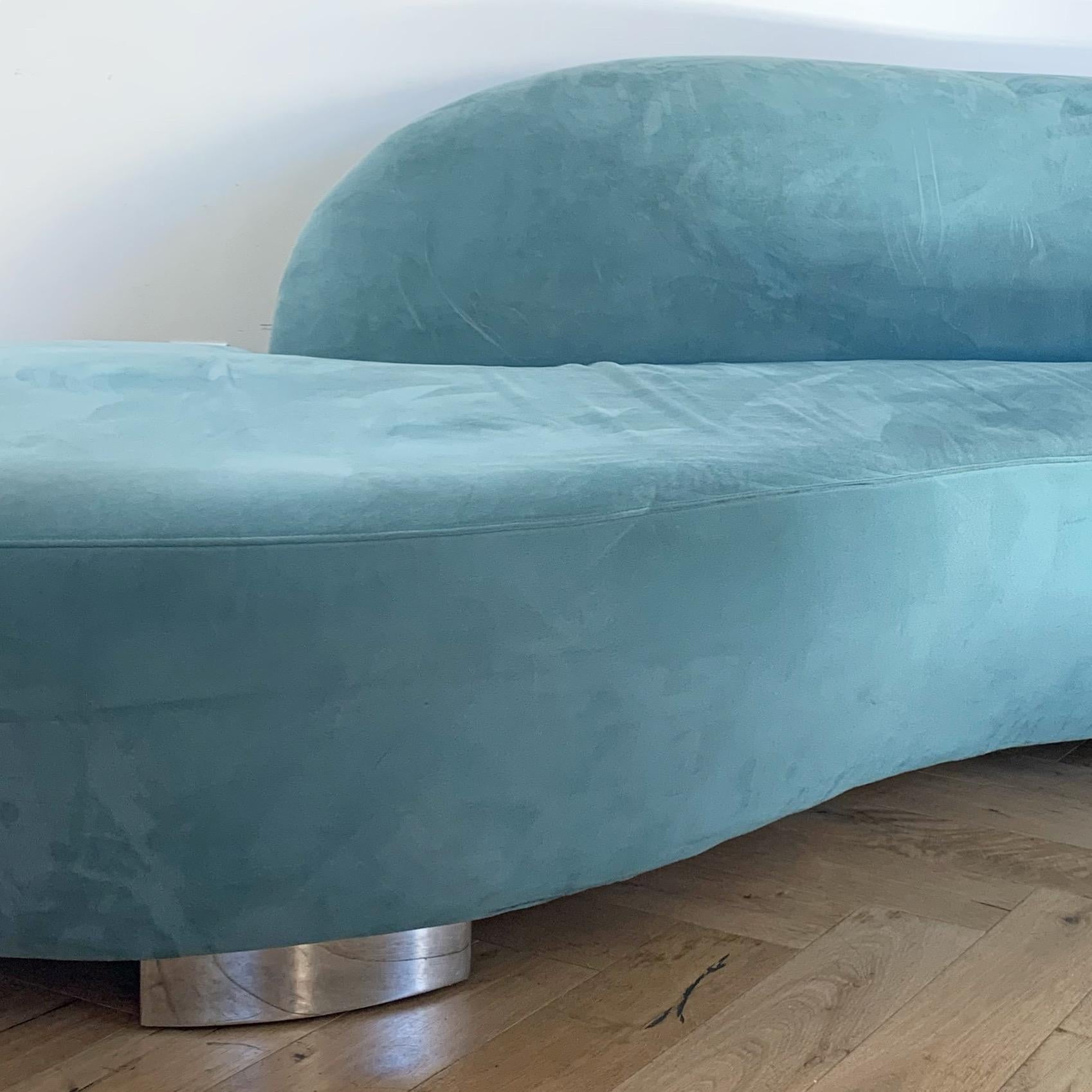 Vladimir Karan Style Serpentine Biomorphic Sofa in Powder Blue 7