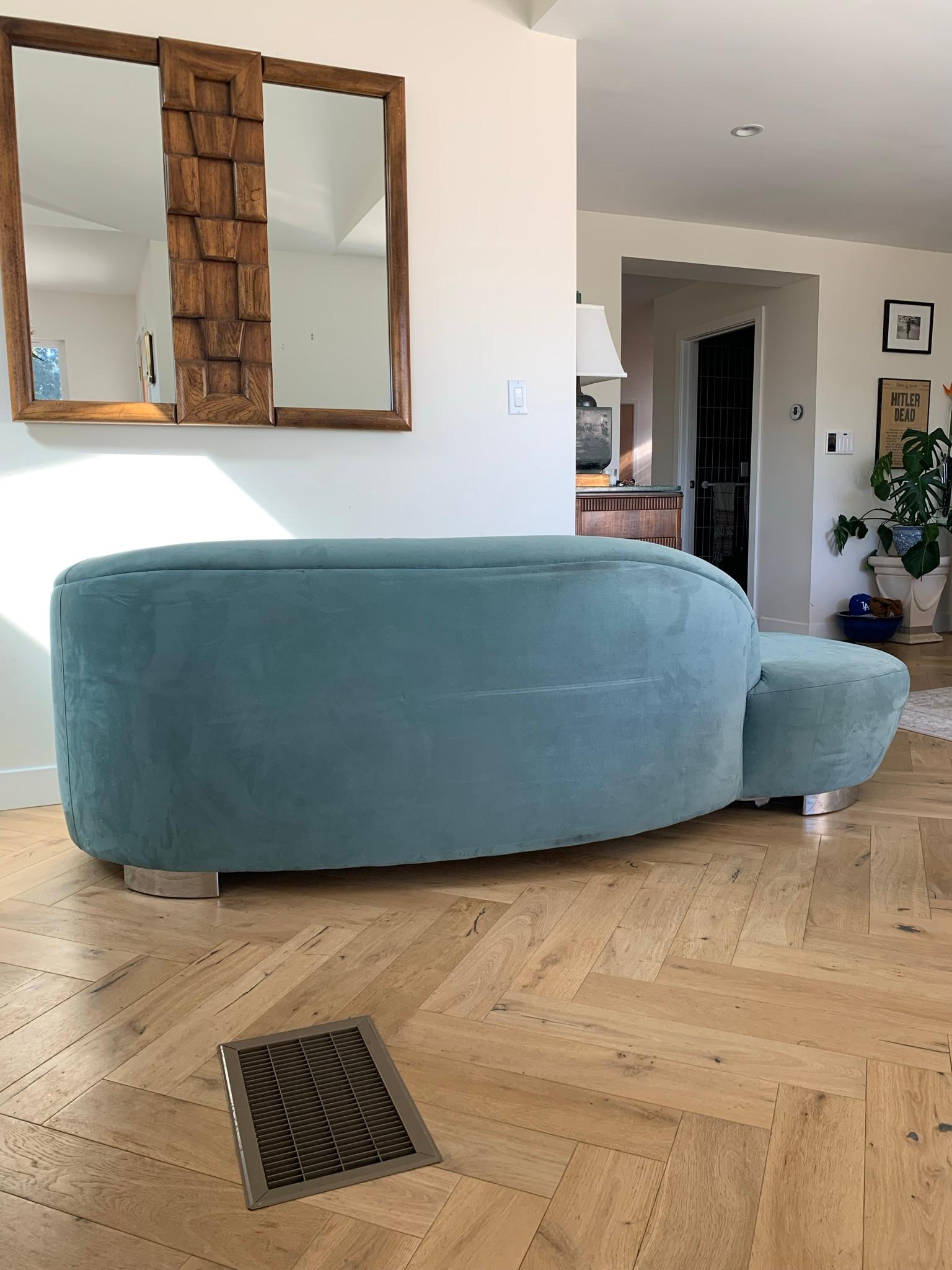 Vladimir Karan Style Serpentine Biomorphic Sofa in Powder Blue 8