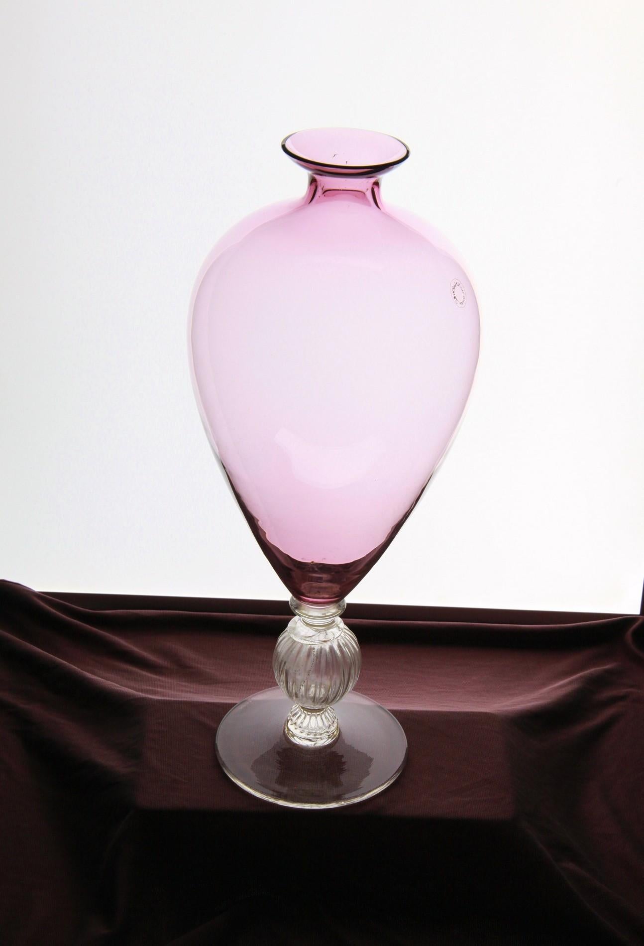 V.Nason, Veronese Vase, Amethyst body and gold leaf glass foot Murano 80s signed 4