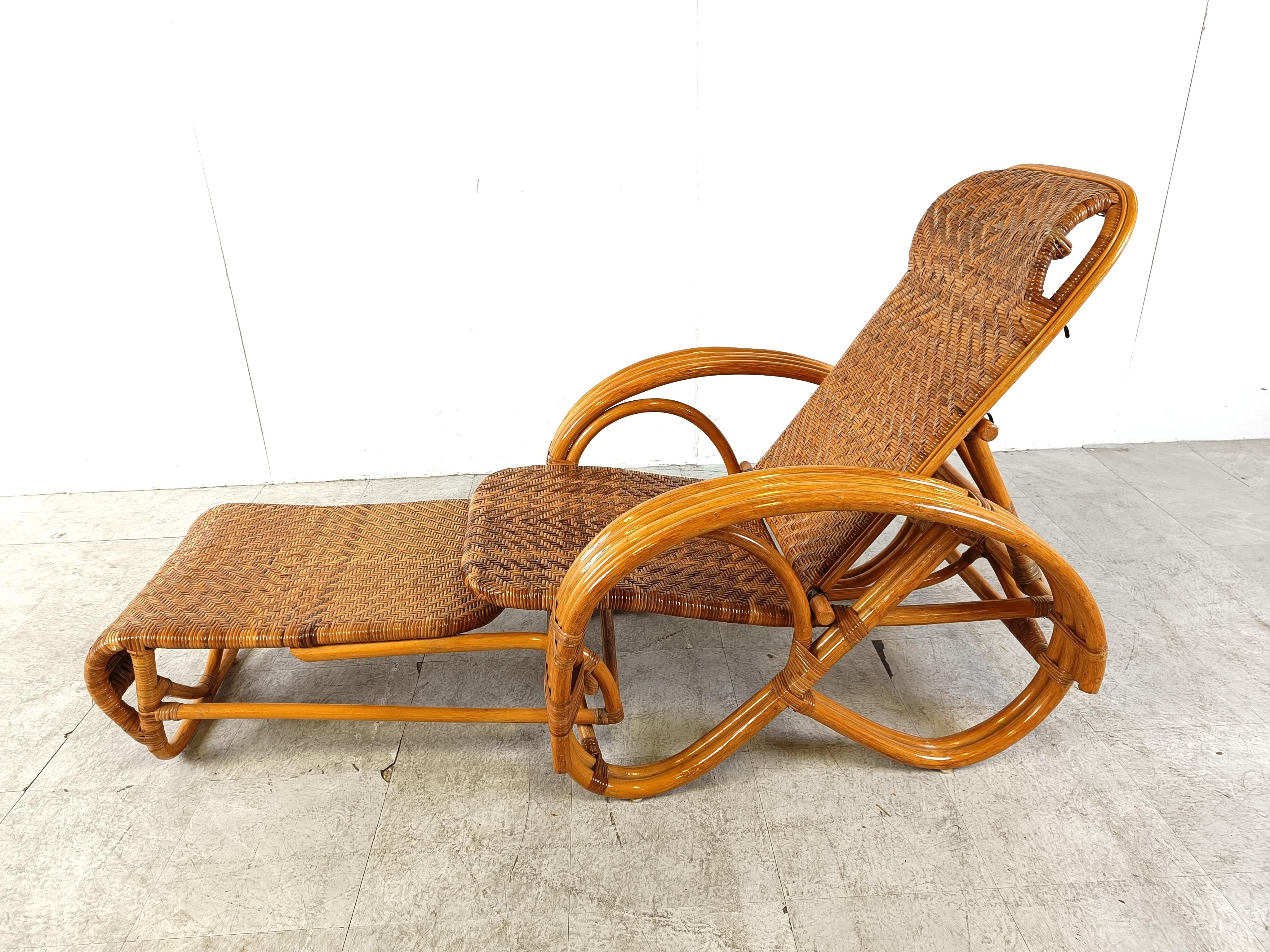 French Vnitage bamboo chaise longue in the manner of Paul Frankl, 1960s