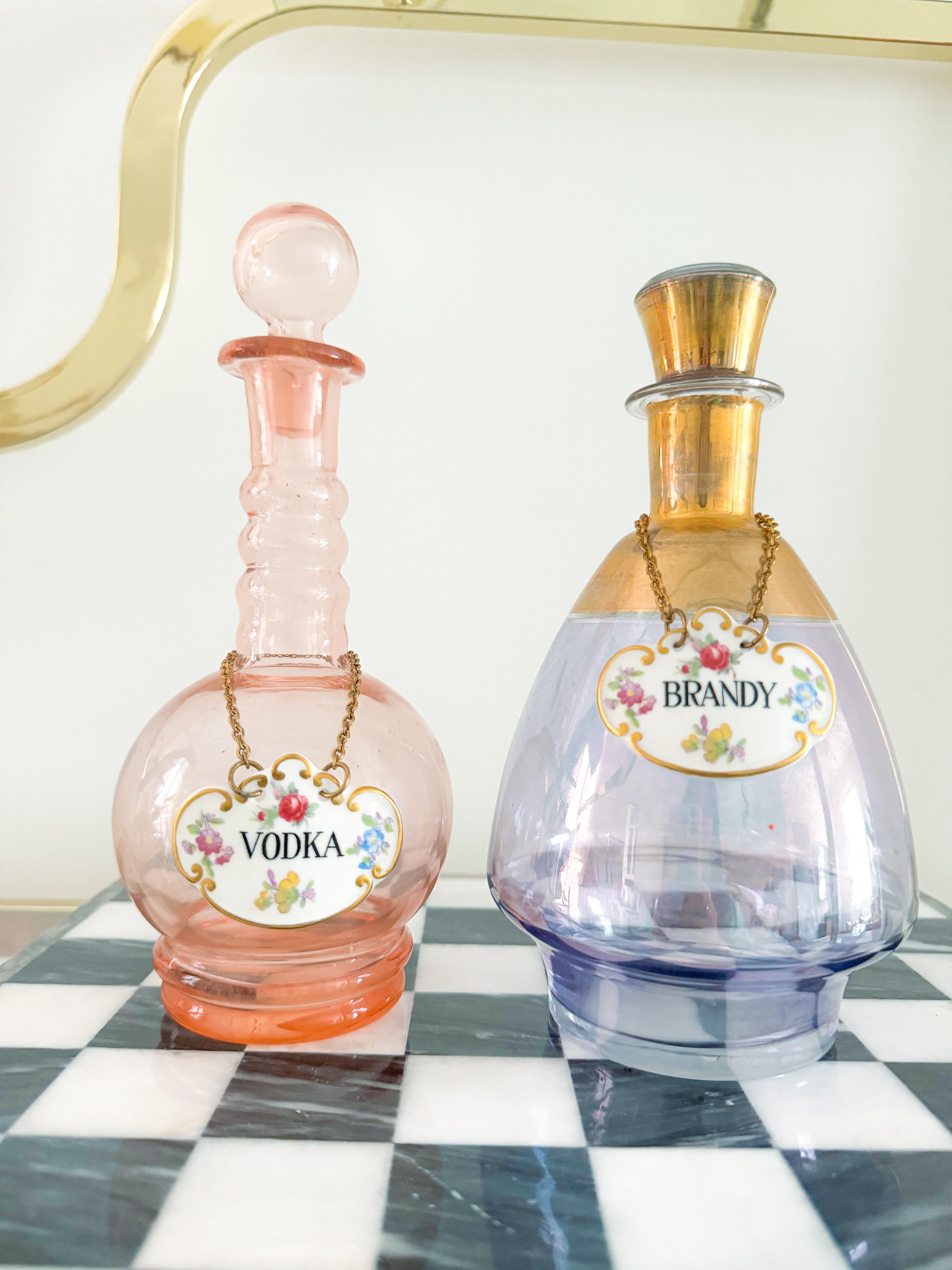 XX secolo Etichetta per bottiglia di liquore Vodka antica dipinta a mano in Cina ossea di Hammersley