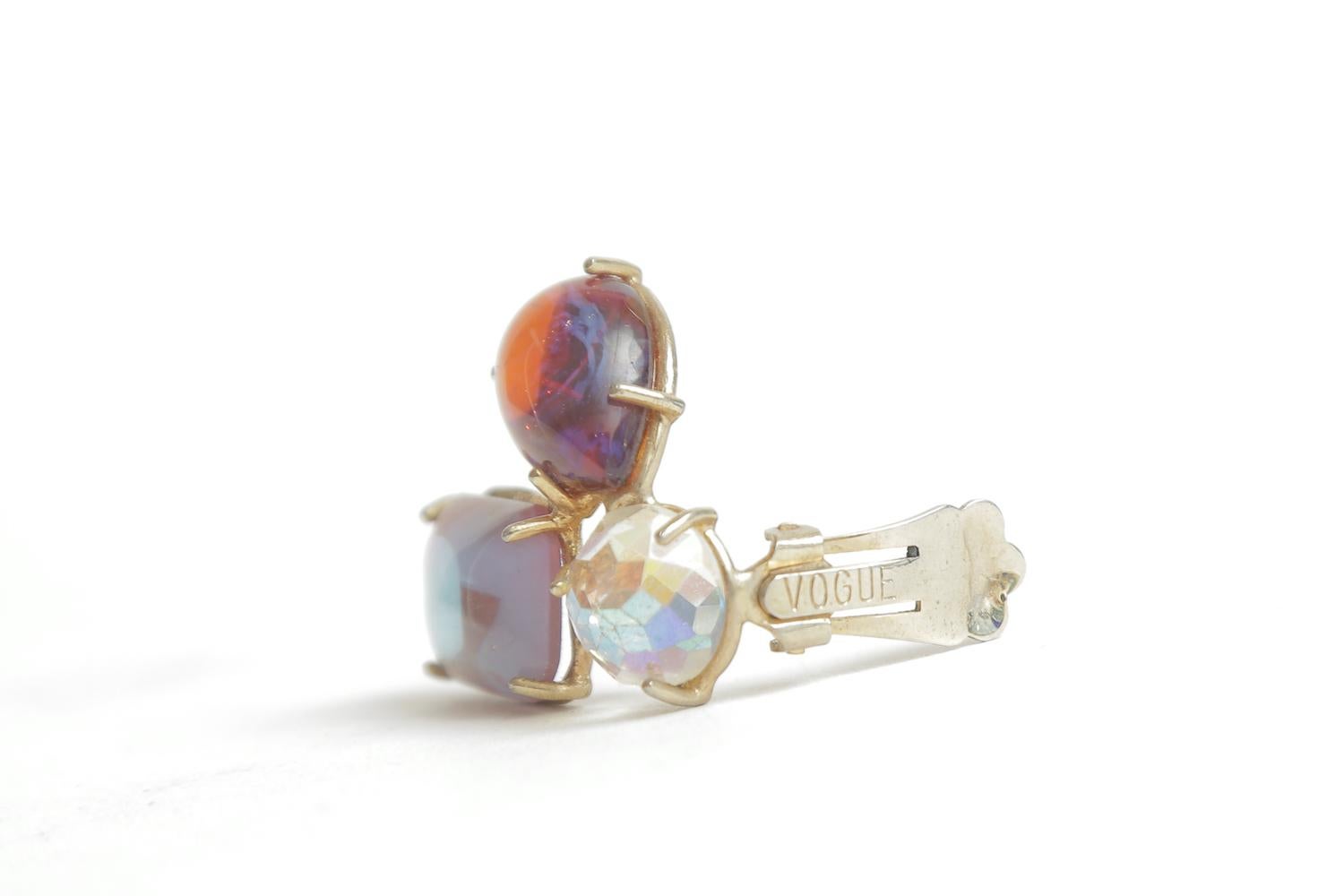  Boucles d'oreilles à clip en cristal de Boris Aurealis par Vogue  en vente 4