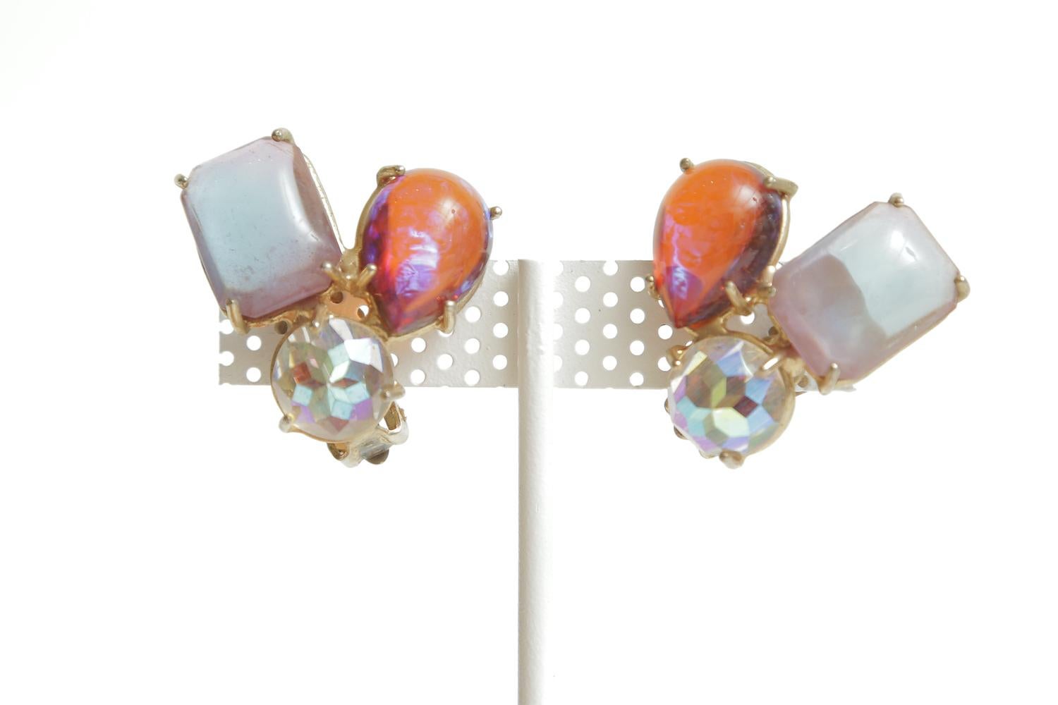  Boucles d'oreilles à clip en cristal de Boris Aurealis par Vogue  en vente 1