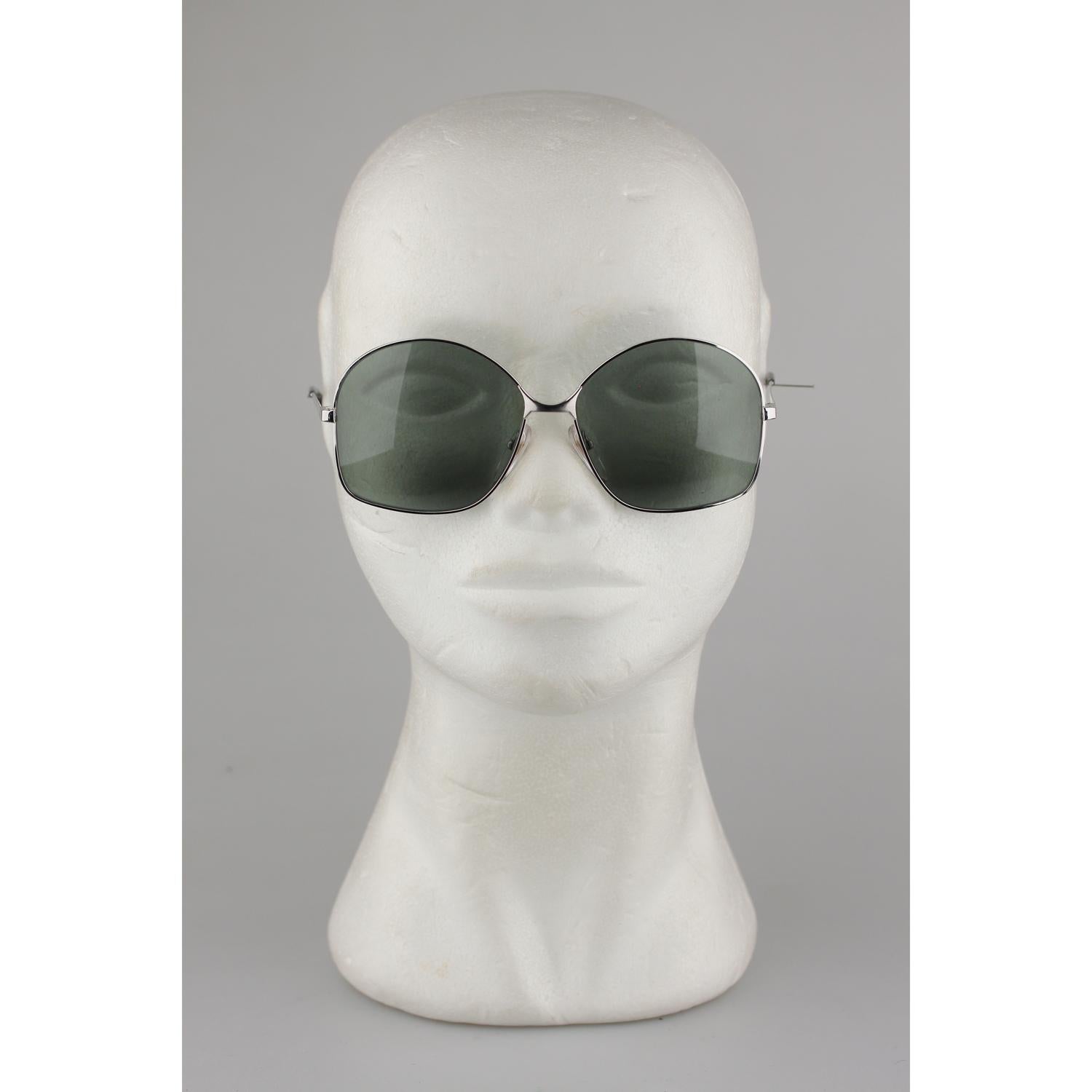 Women's or Men's Vogue D'Or by Bausch & Lomb 1/20 10K GF White Gold Sunglasses 516 New Old Stock For Sale