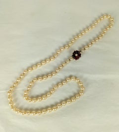 Vogue Pearls with Gripoix Flower Clasp