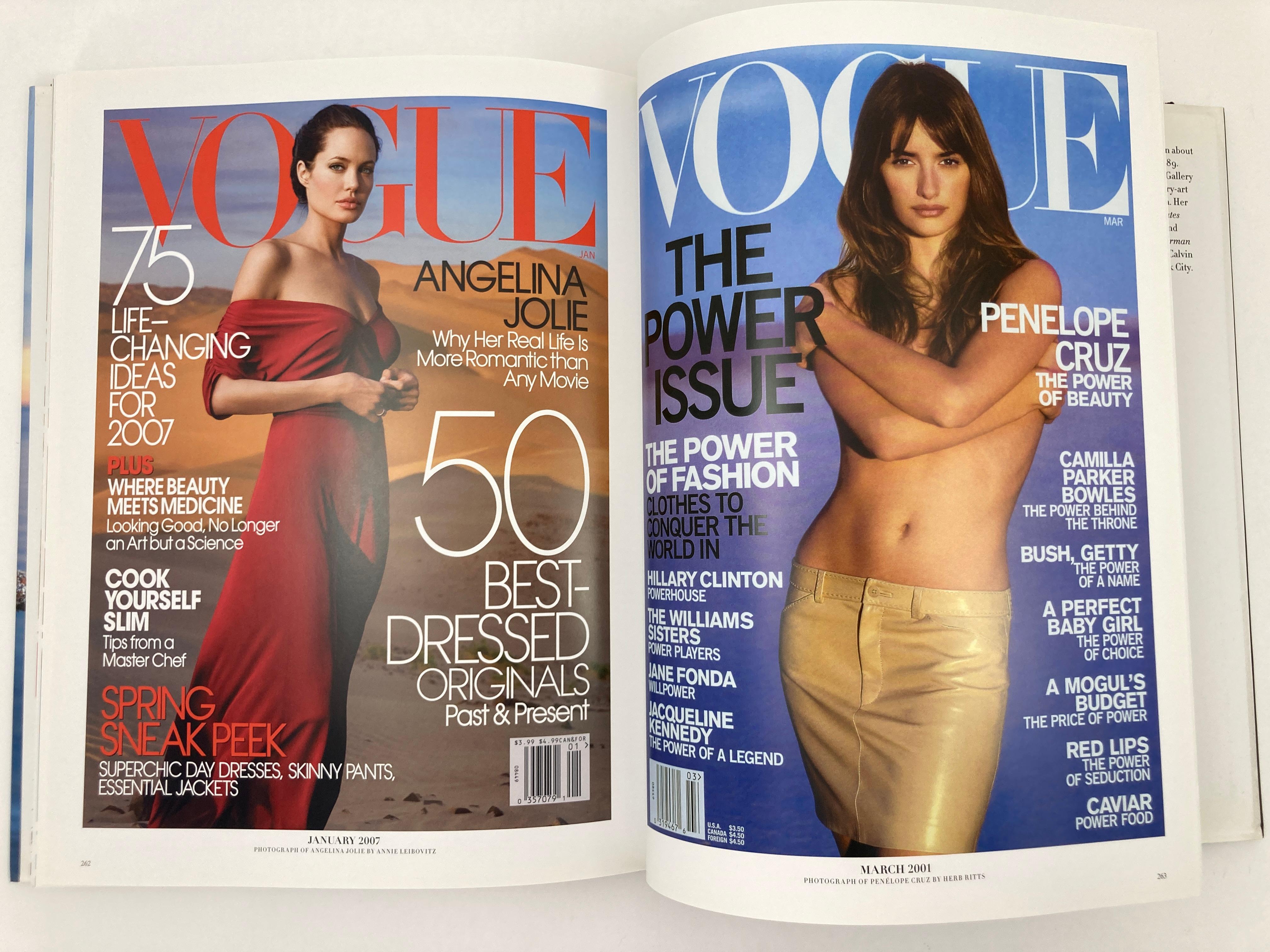 Vogue The Covers Hardcover Coffee Table Book (en anglais) en vente 13