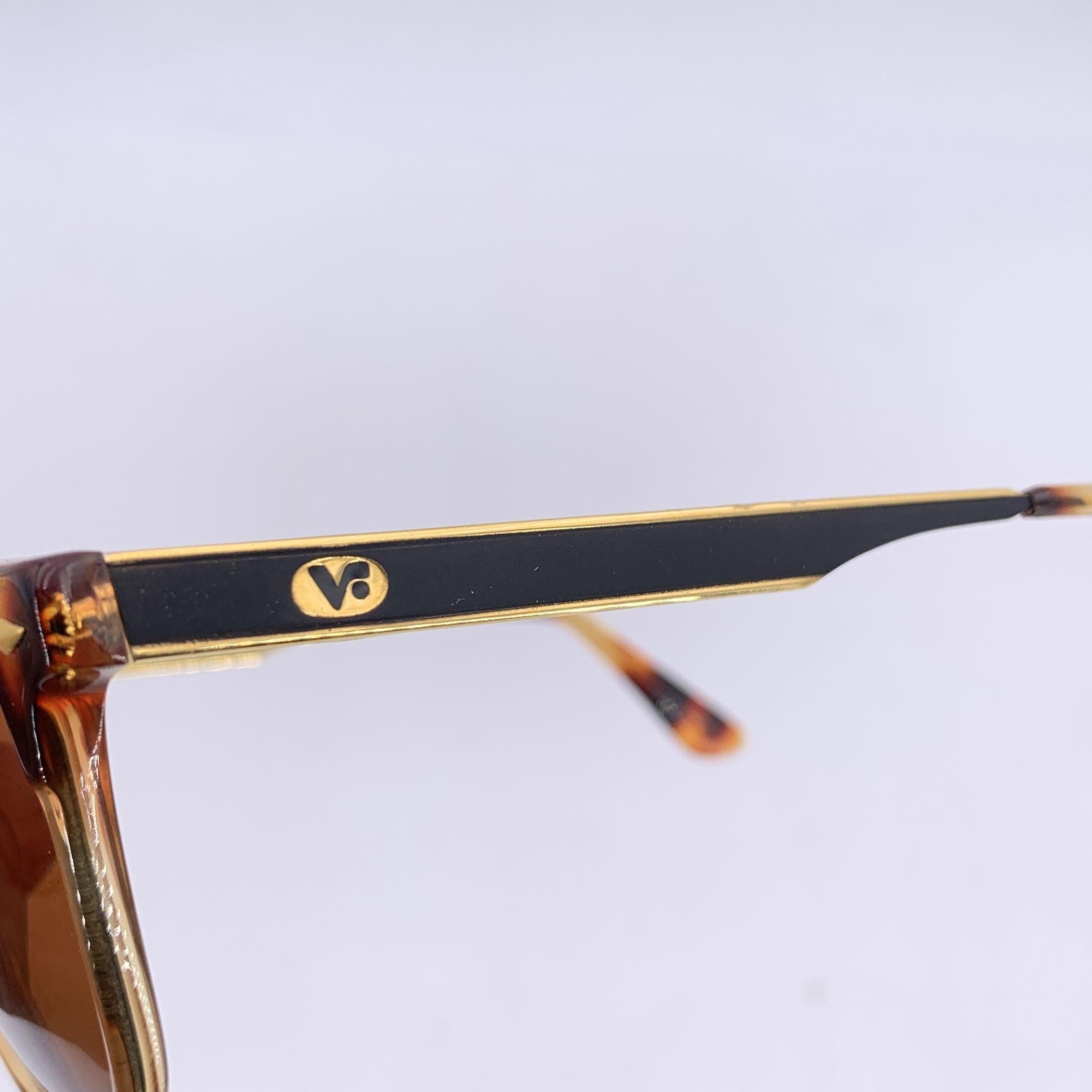 Vogue Vintage Braun Unisex Lukas Sonnenbrille 48/20 140 mm im Zustand „Hervorragend“ im Angebot in Rome, Rome