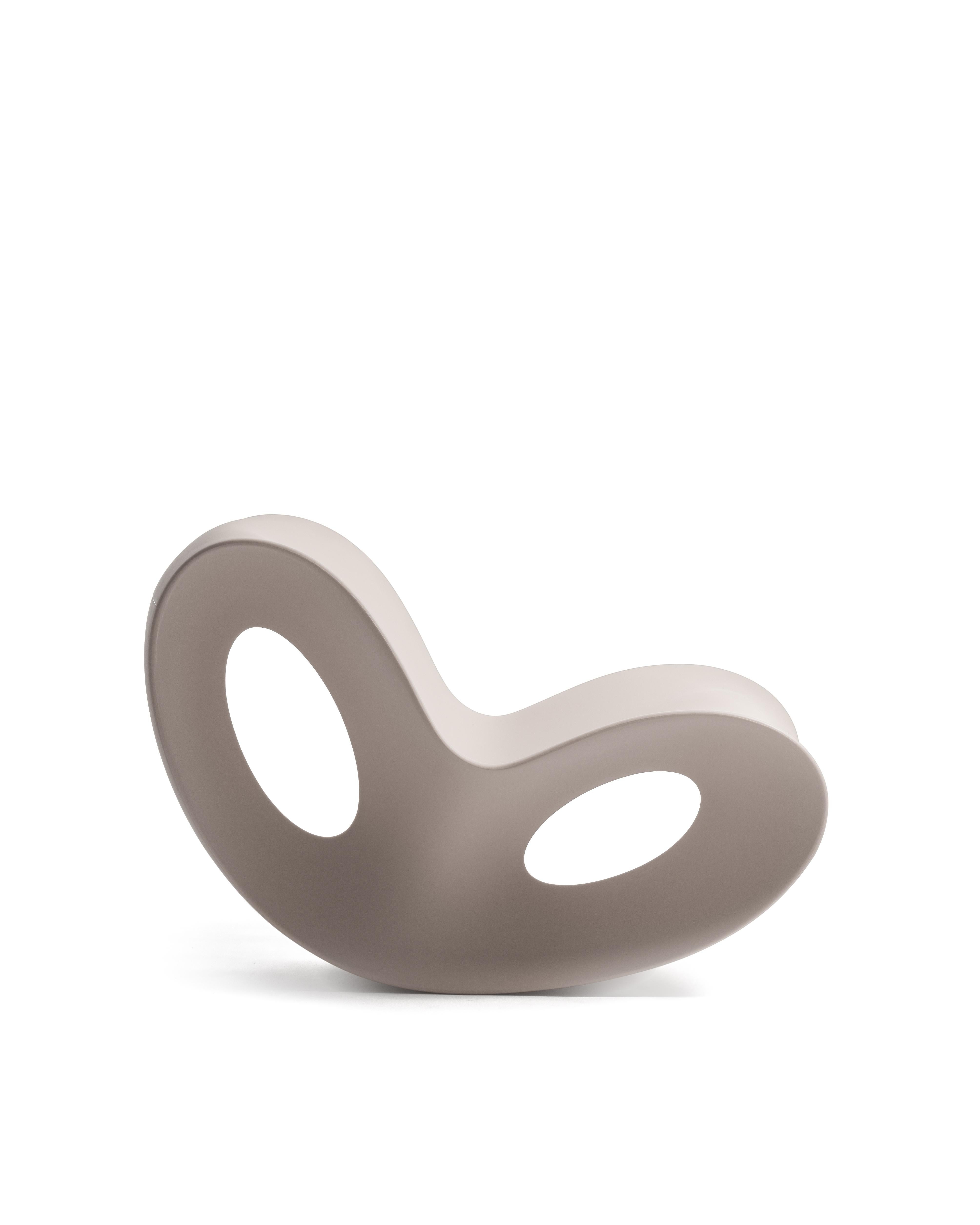 Voido Rocking Chair  in White by Ron Arad for MAGIS For Sale 1