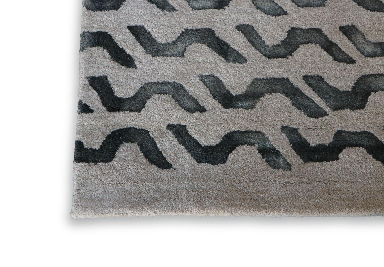 Modern Contemporary Patterned New Zealand Wool Rug by Deanna Comellini 200x300 cm For Sale