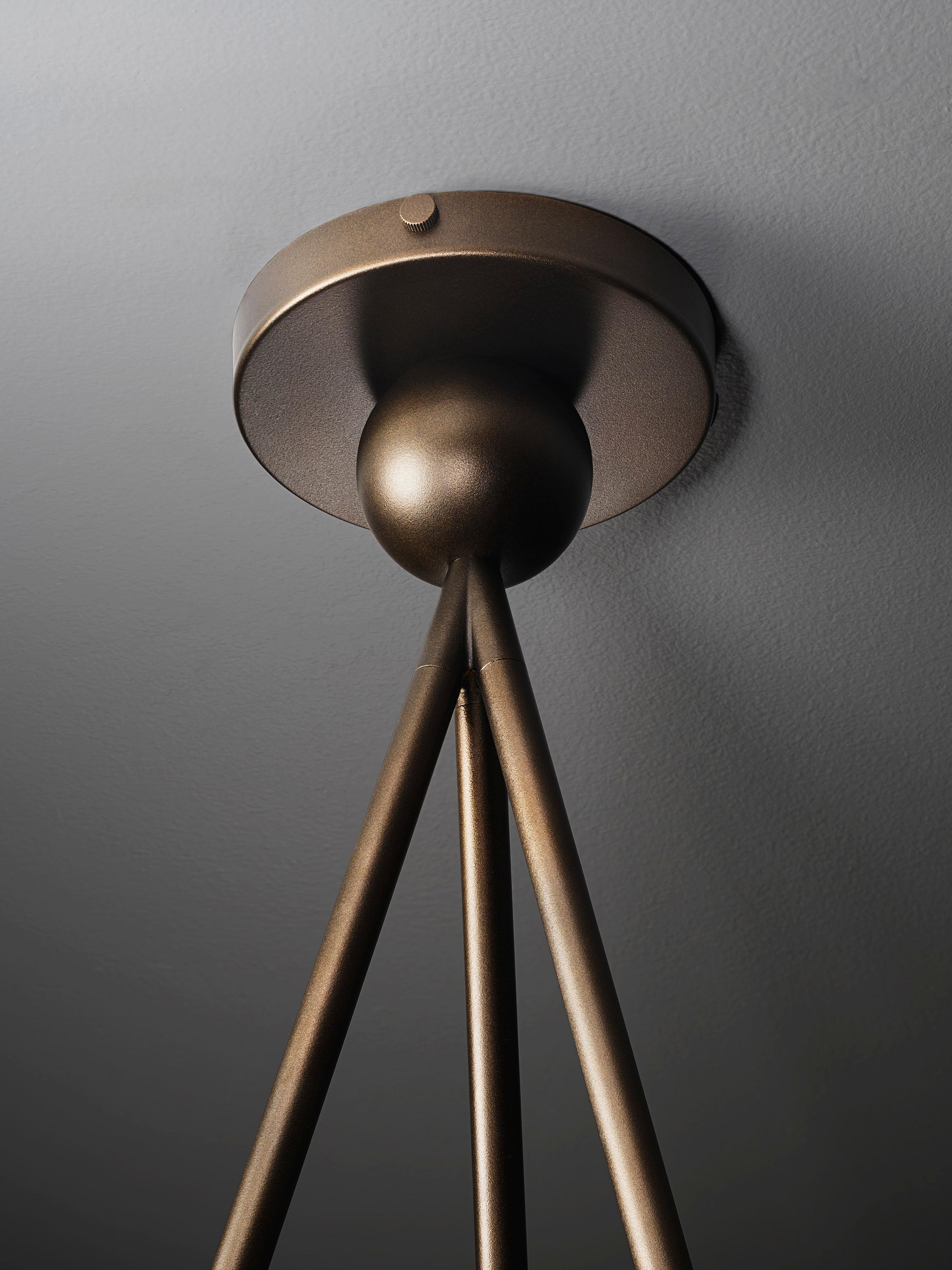Lampada a sospensione grande VOLARE in bronzo scuro e vetro soffiato di Blueprint Lighting in vendita 5