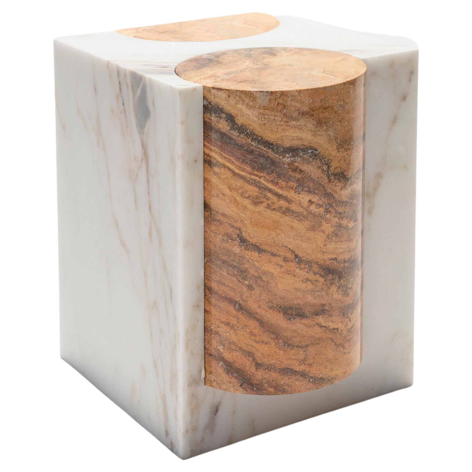 Tabouret/table en marbre à abat-jour volcanique I de Sten Studio, REP de Tuleste Factory