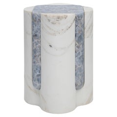 Abat-jour volcanique en marbre II - Sten Studio - Calacatta dorée et calcite bleue