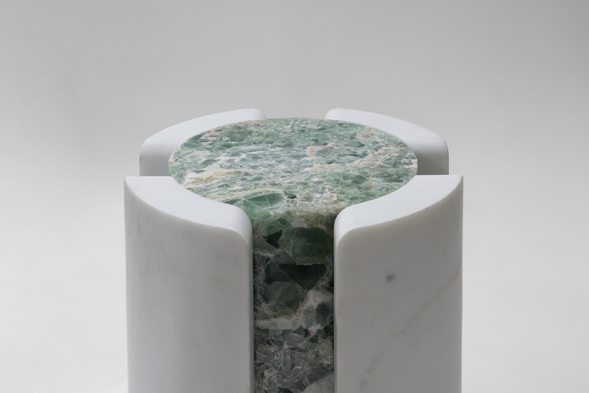 Mexicain Abat-jour volcanique en marbre III - Sten Studio - Calacatta dorée et fluorite en vente