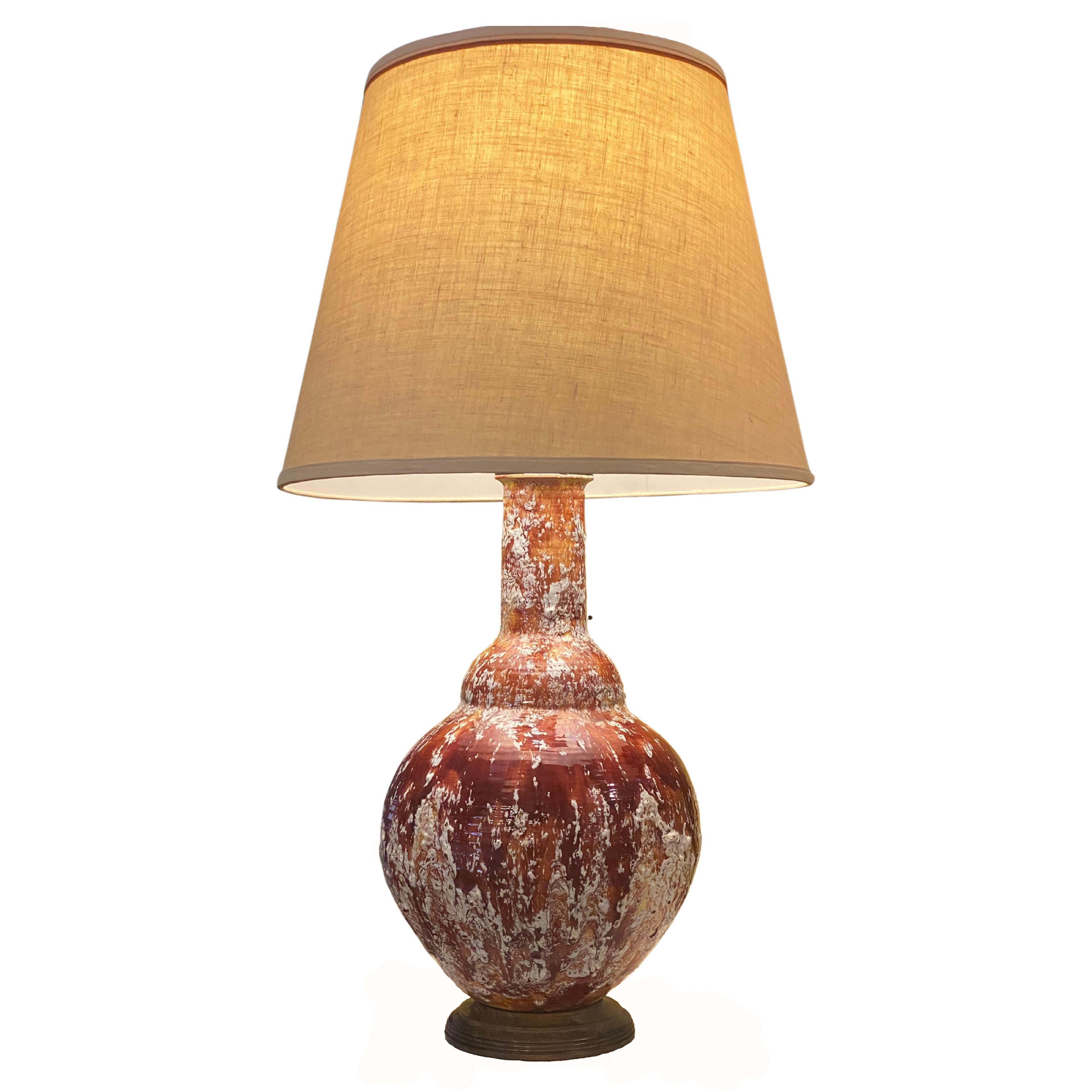 Volcanic Textured Red and White Modern Accent Table Lamp For Sale