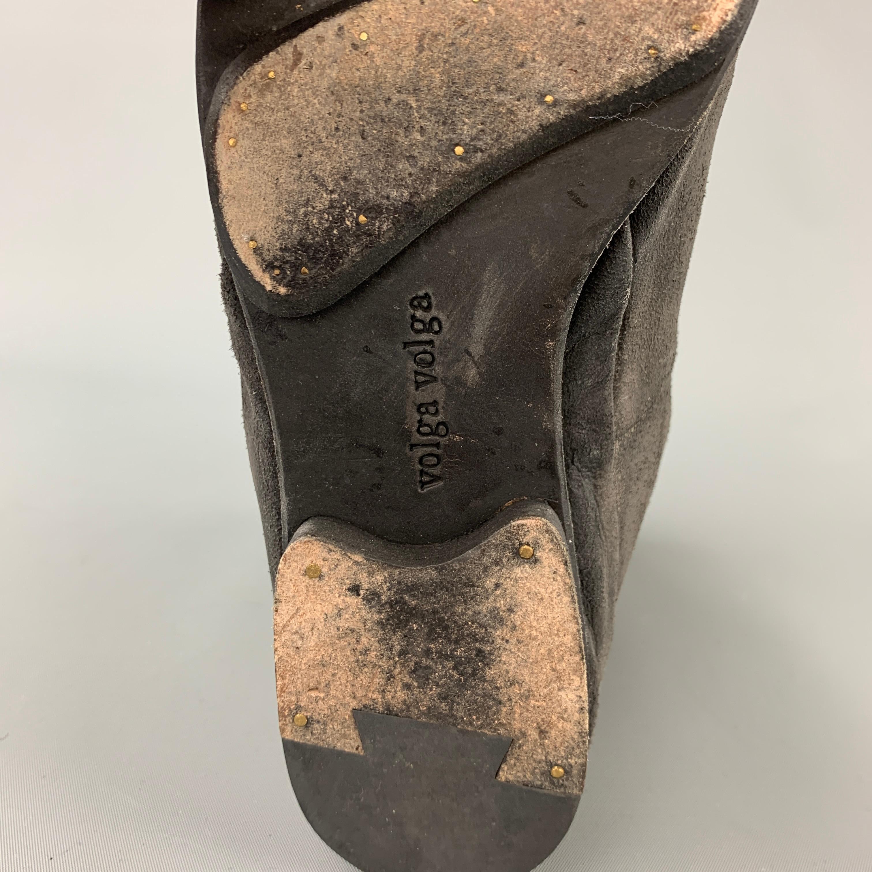 Women's VOLGA VOLGA Size 7.5 Grey Distressed Leather Ankle Boots