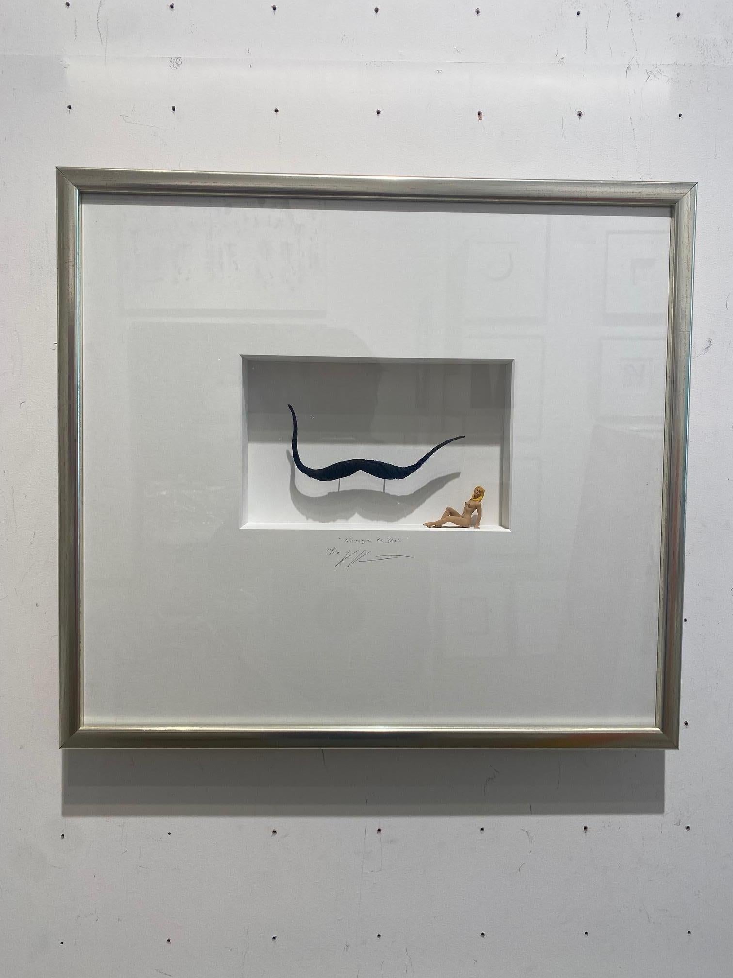 Omaggio a Dalì - opera d'arte contemporanea,  tributo Salvador Dalì con la Musa in vendita 3
