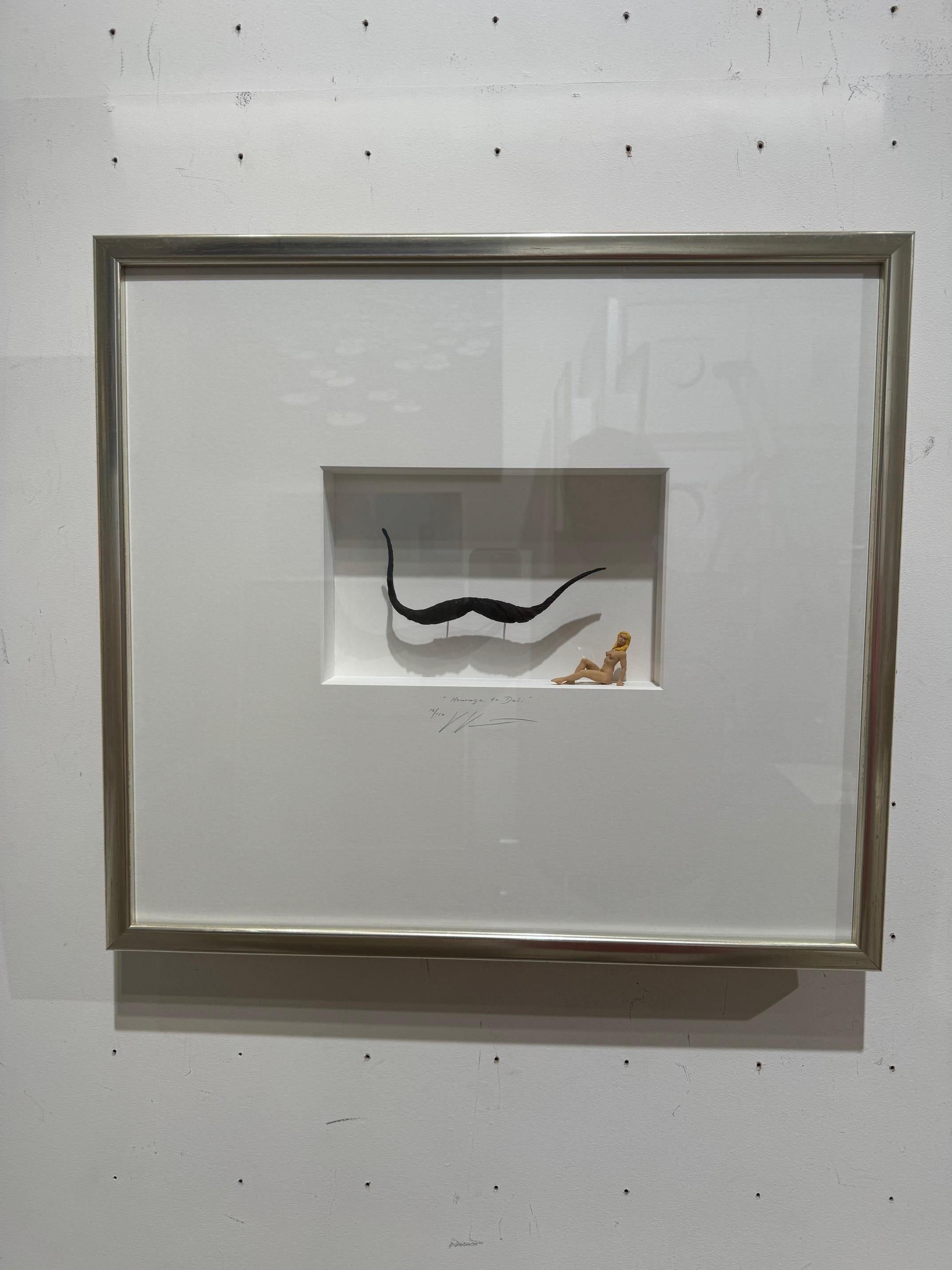 Omaggio a Dalì - opera d'arte contemporanea,  tributo Salvador Dalì con la Musa in vendita 5
