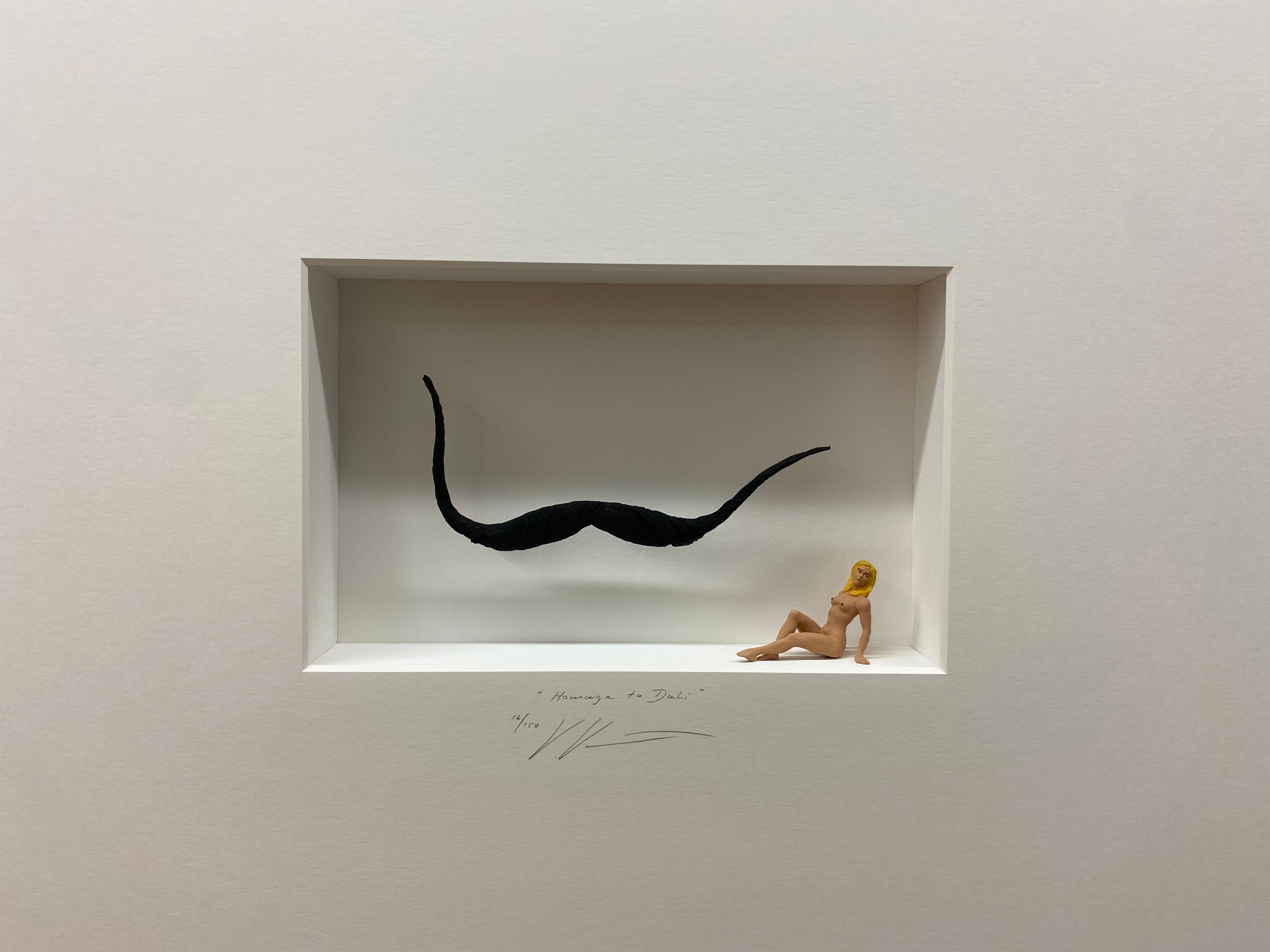 Hommage à Dali - œuvre d'art contemporaine,  Attribué à Salvador Dali avec muse