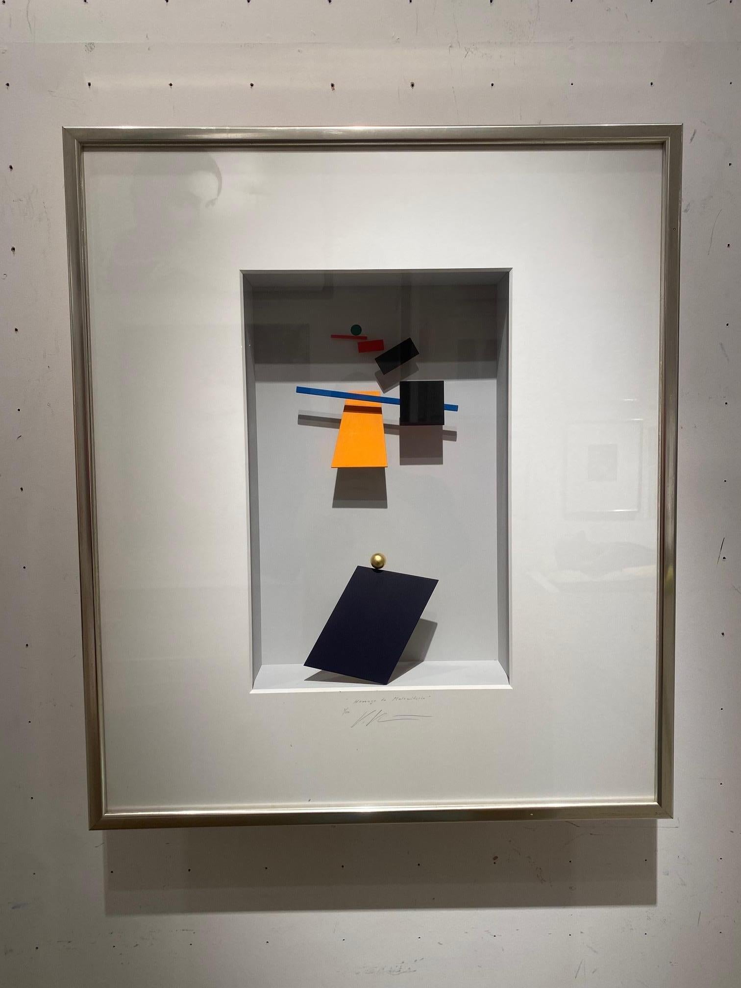 Hommage à Malewitsch - art contemporain en hommage aux boîtes de Kasimir Malewitsch en vente 3