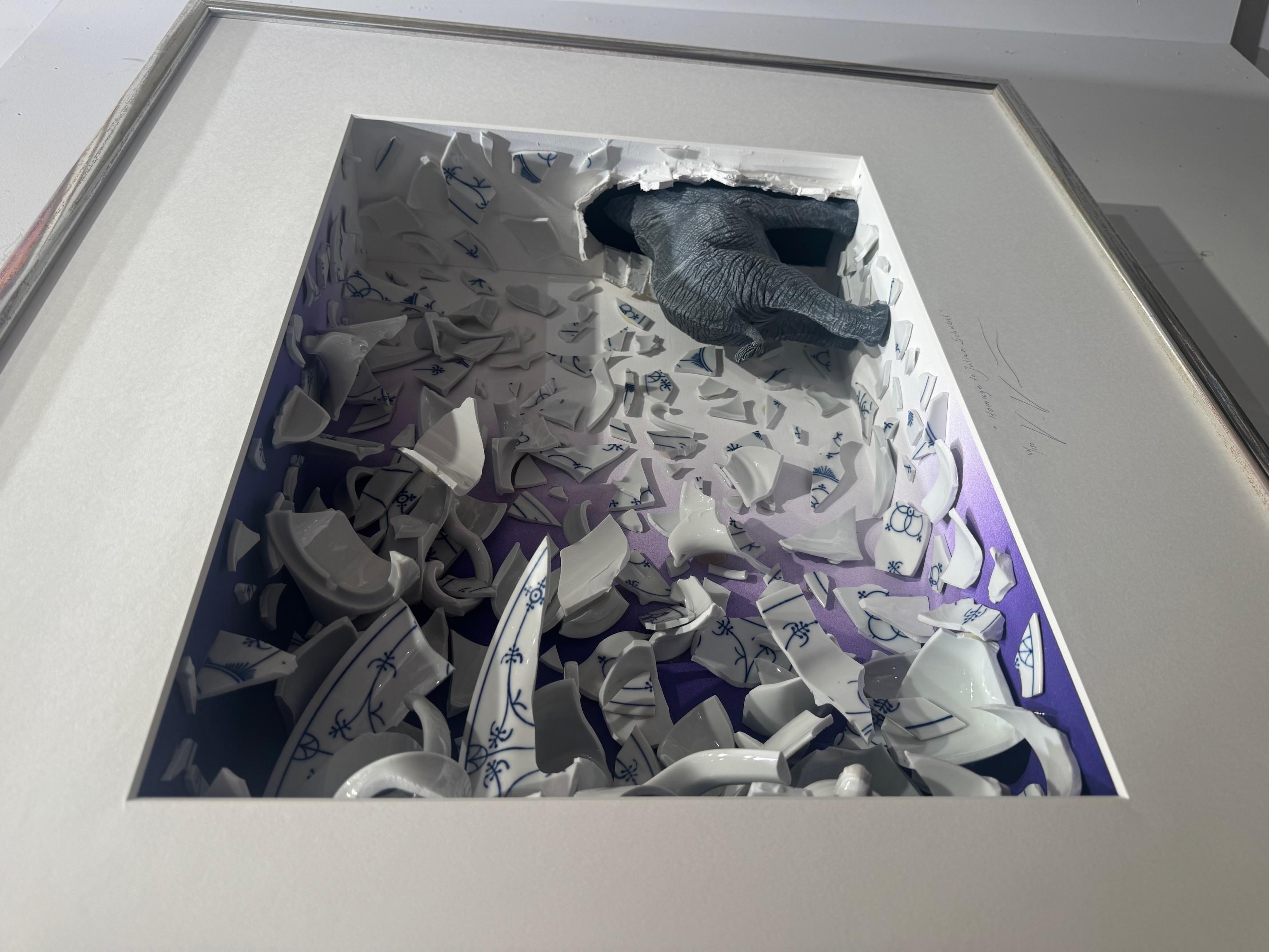 Hommage à Schnabel - œuvre d'art contemporaine Éléphant dans une boutique de porcelaine en vente 5