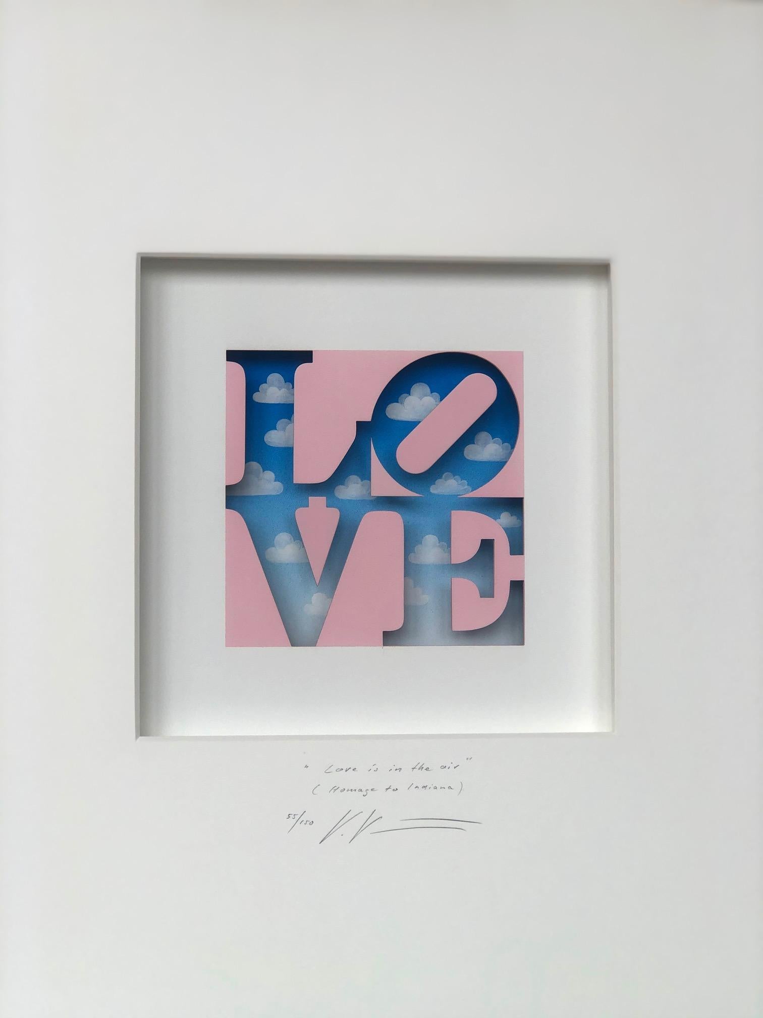 L'amour est en l'air (Homage to Indiana) - Art contemporain dans des boîtes par Volker Kuhn