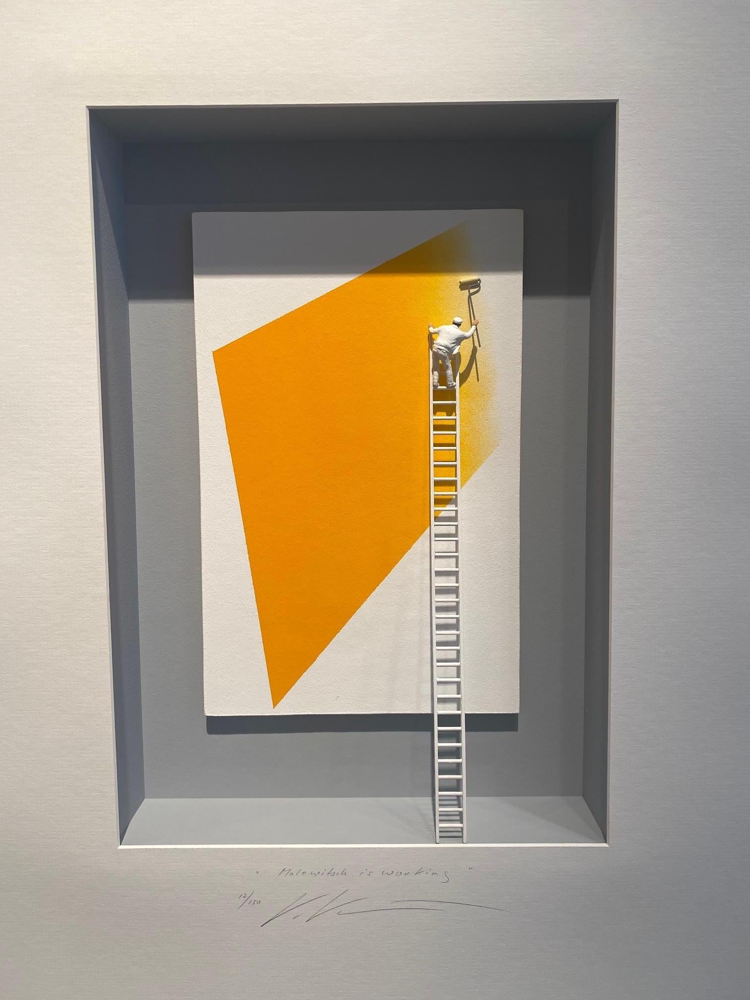 Malewitsch ist Working - zeitgenössisches abstraktes Kunstwerk, Hommage an Malewitsch  – Mixed Media Art von Volker Kuhn
