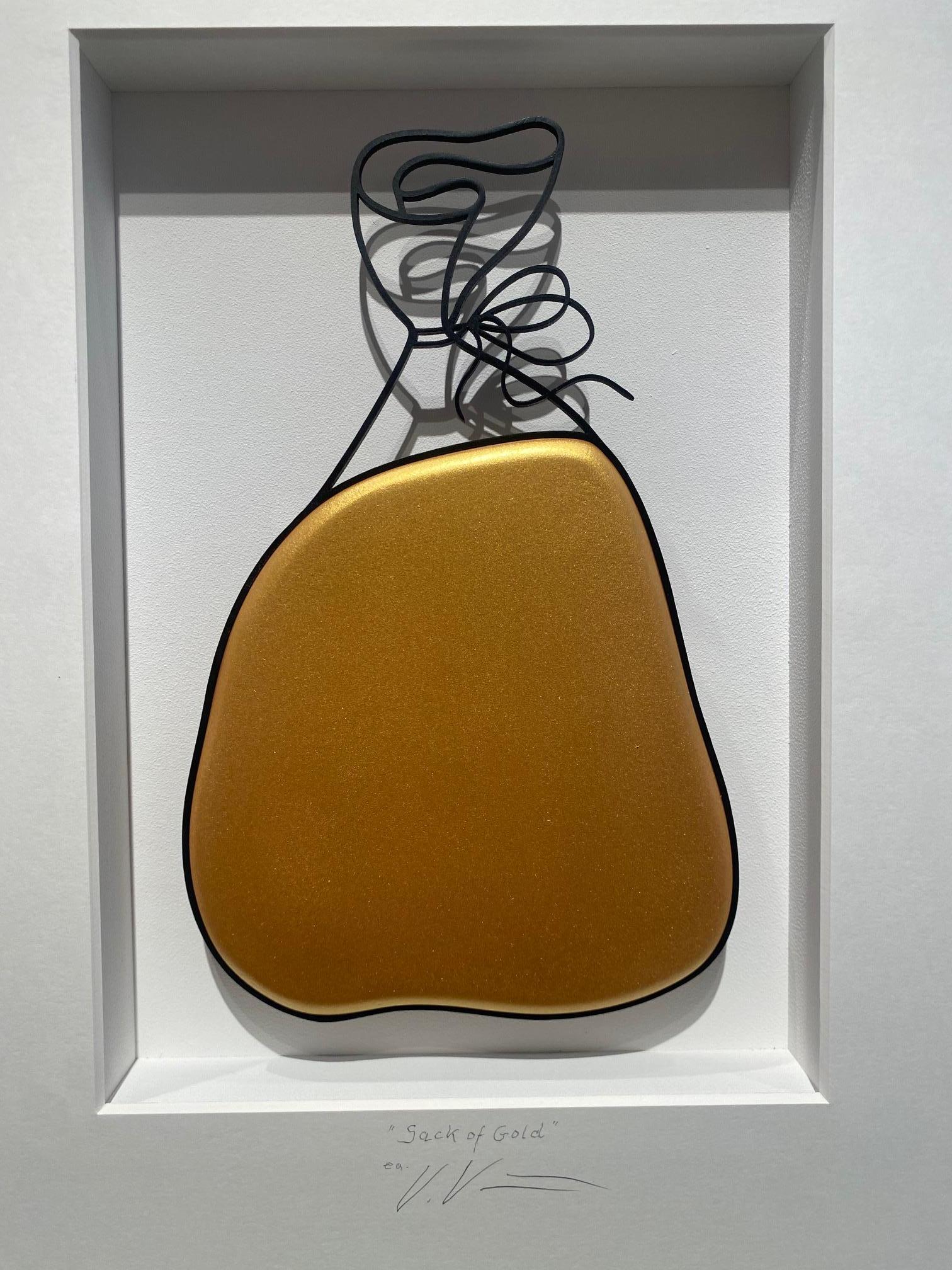 Saco de oro-arte contemporáneo en cajas obra de Volker Kuhn, bolso lleno de oro en venta 4