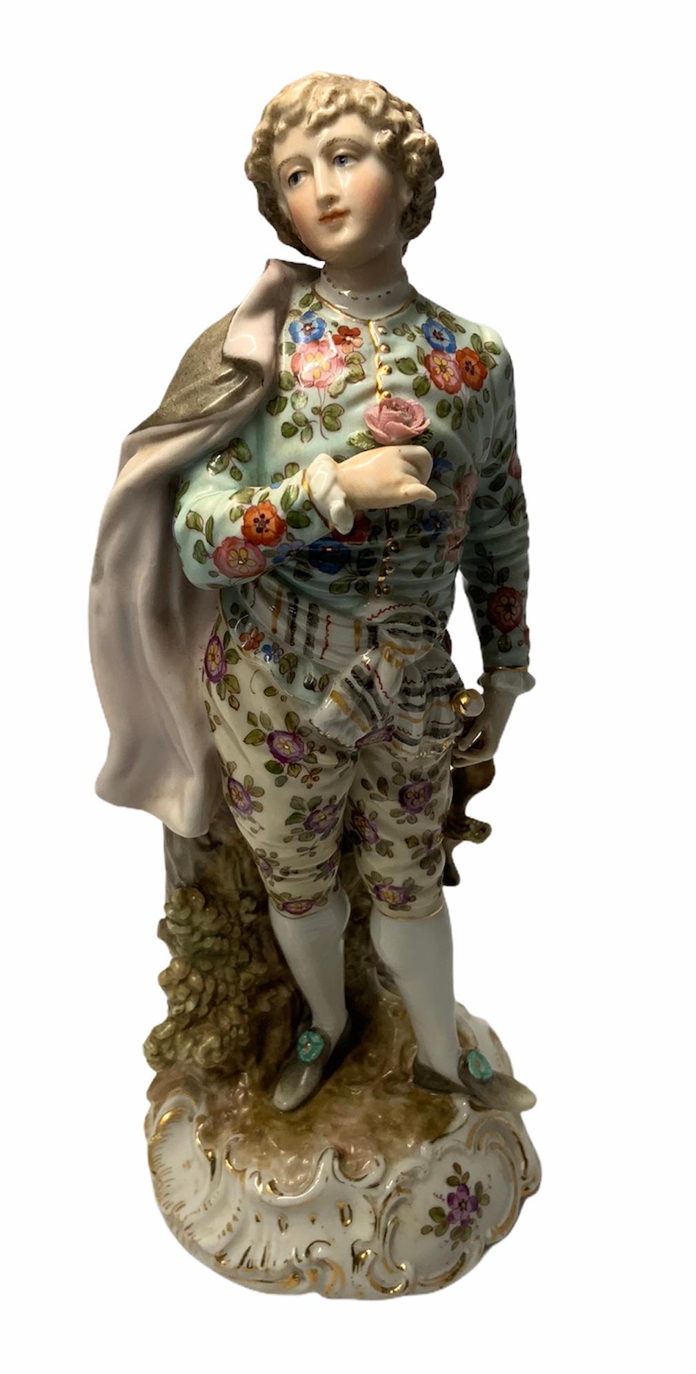 Volksted -Richard Eckert Porcelain Figurine In Good Condition For Sale In Guaynabo, PR