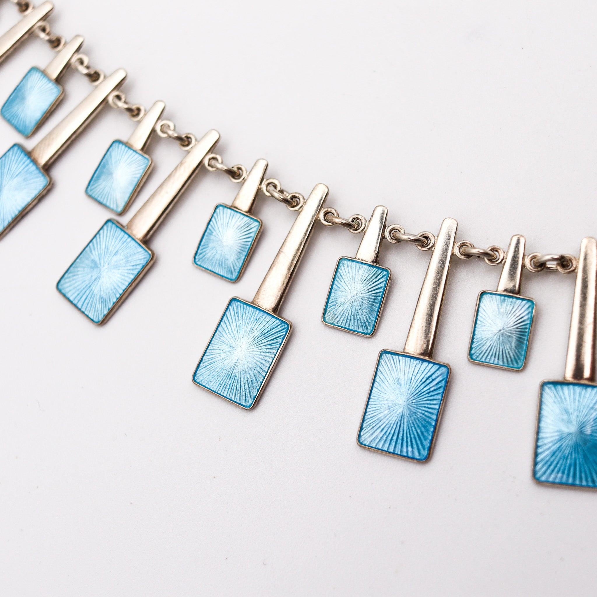 VOLMER BAHNER 1970 Denmark Blue Enameled Modernist Necklace In .925 Sterling For Sale 2