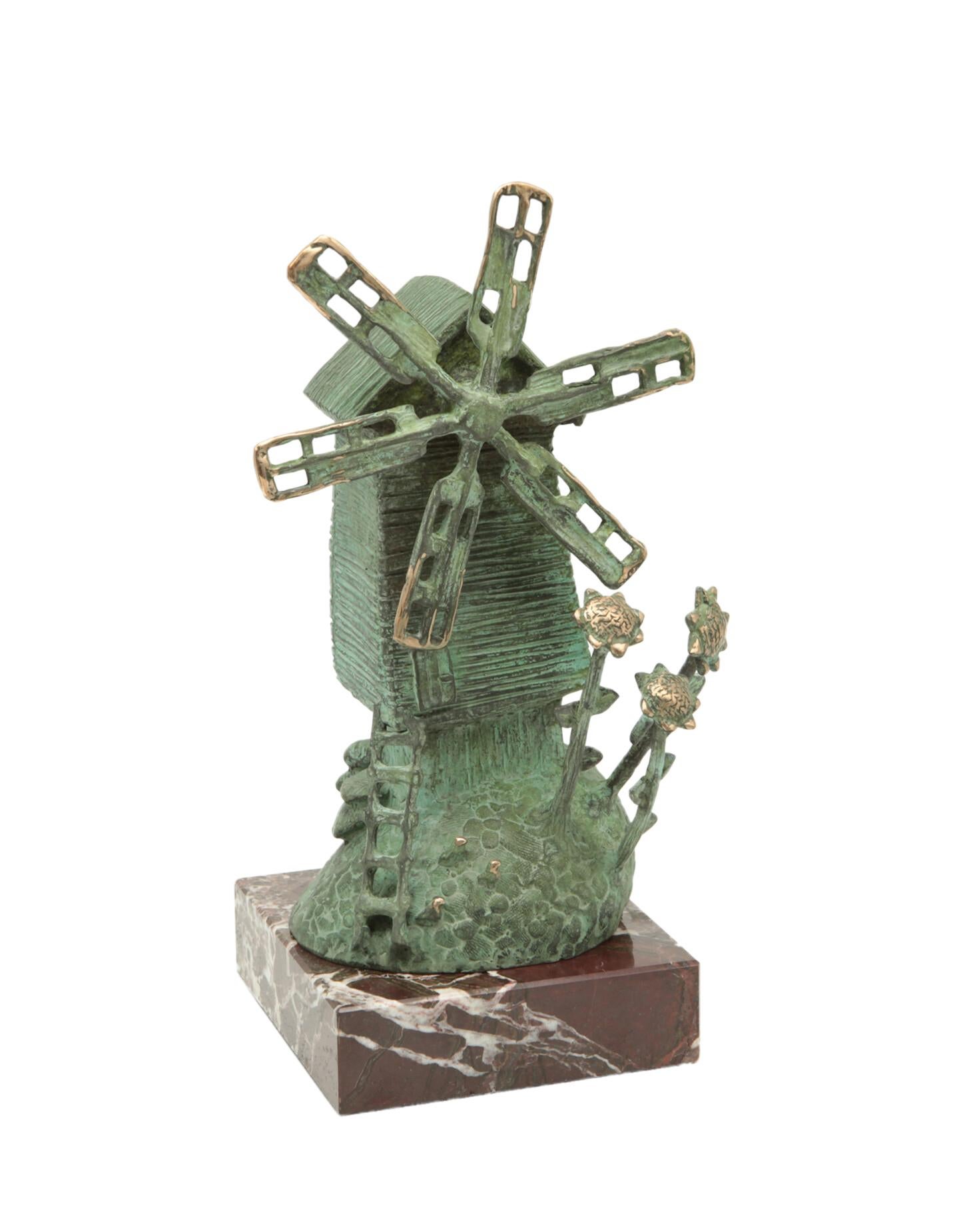 National Traditions 2, Bronze Sculpture by Volodymyr Mykytenko, 2012 - Gold Figurative Sculpture by Volodymyr MYKYTENKO